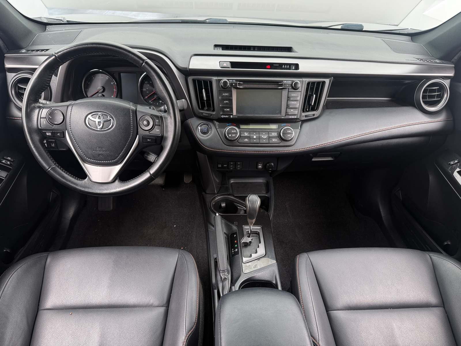 Thumbnail: 2018 Toyota RAV4 - 2