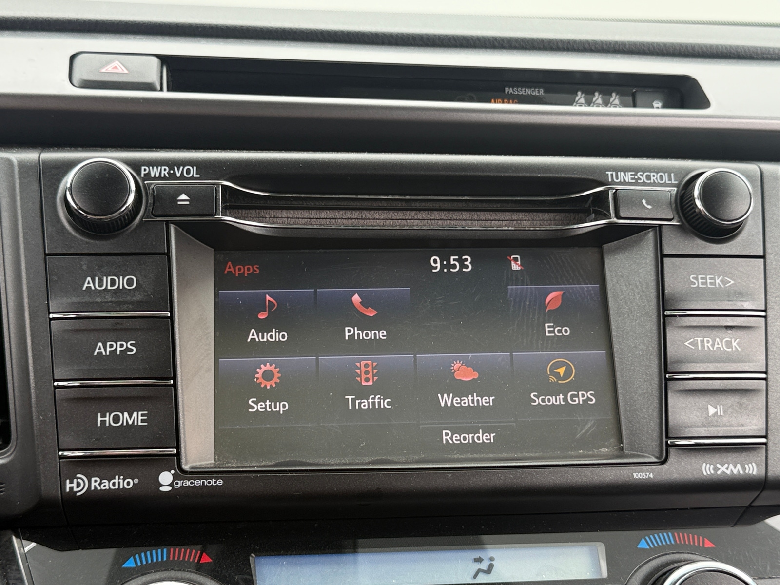 Thumbnail: 2018 Toyota RAV4 - 3