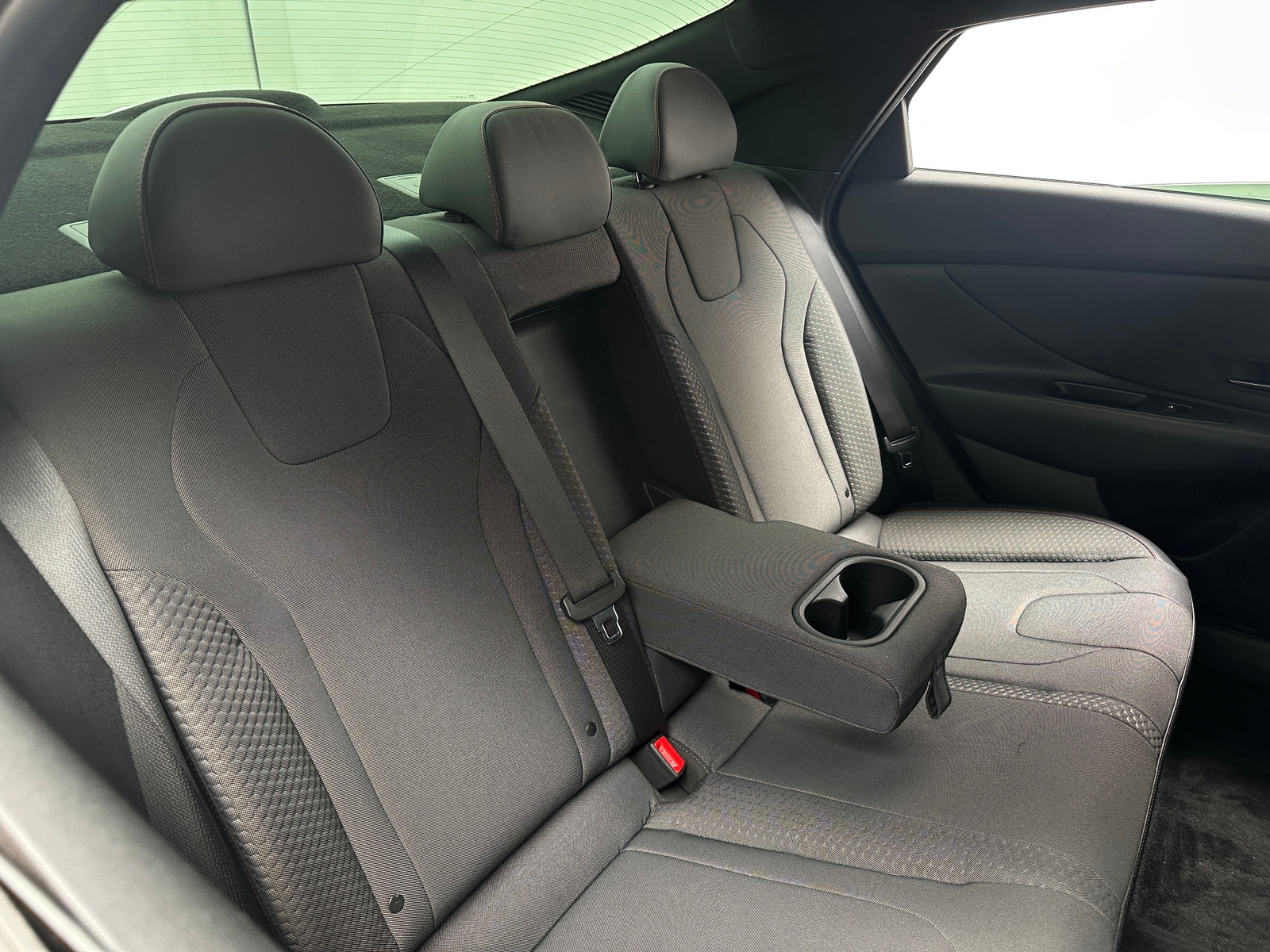 Thumbnail: 2022 Hyundai Elantra - 6