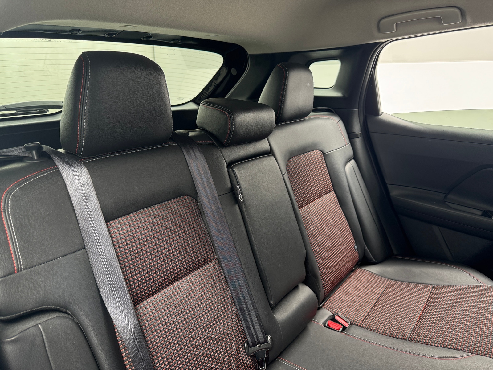 Thumbnail: 2026 Nissan Kicks - 5