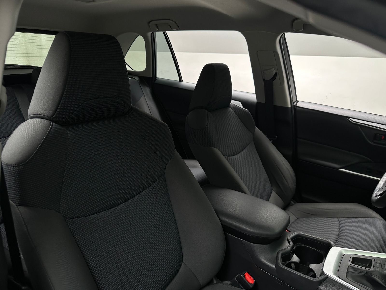 Thumbnail: 2020 Toyota RAV4 - 2