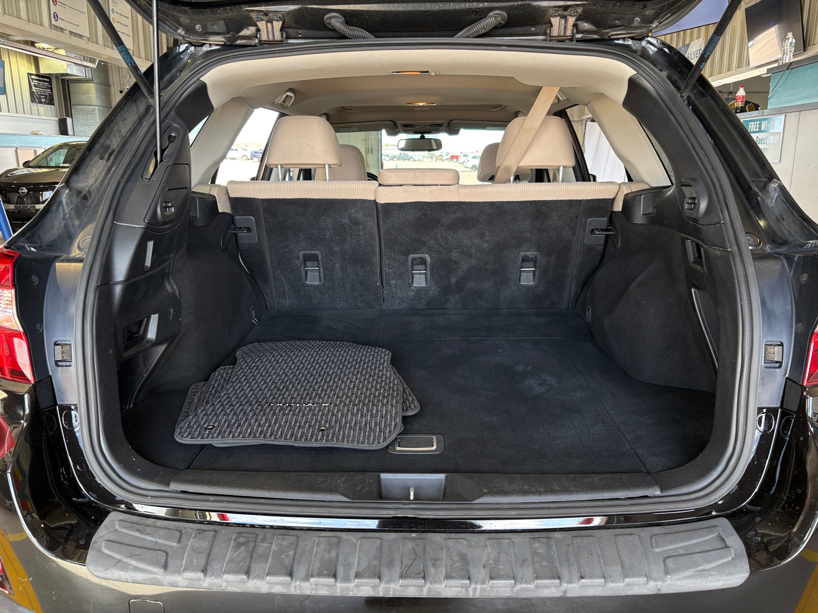 Thumbnail: 2015 Subaru Outback - 7