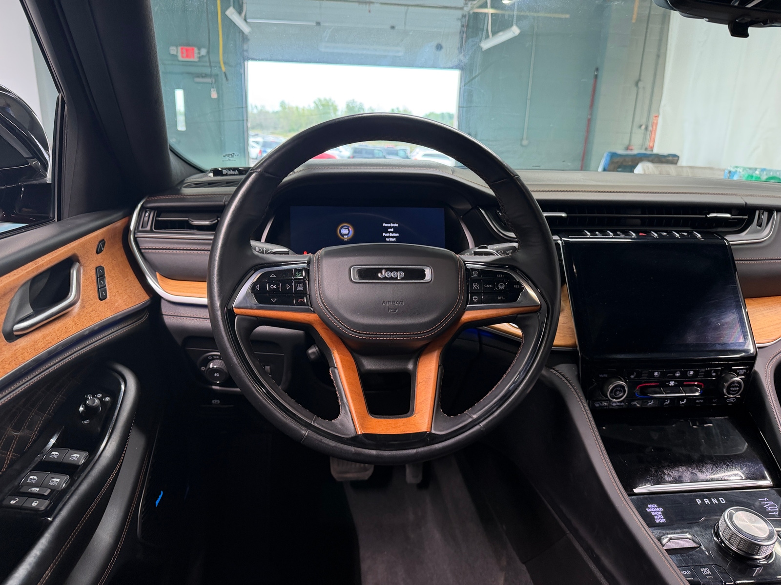 Thumbnail: 2021 Jeep Grand Cherokee L - 4