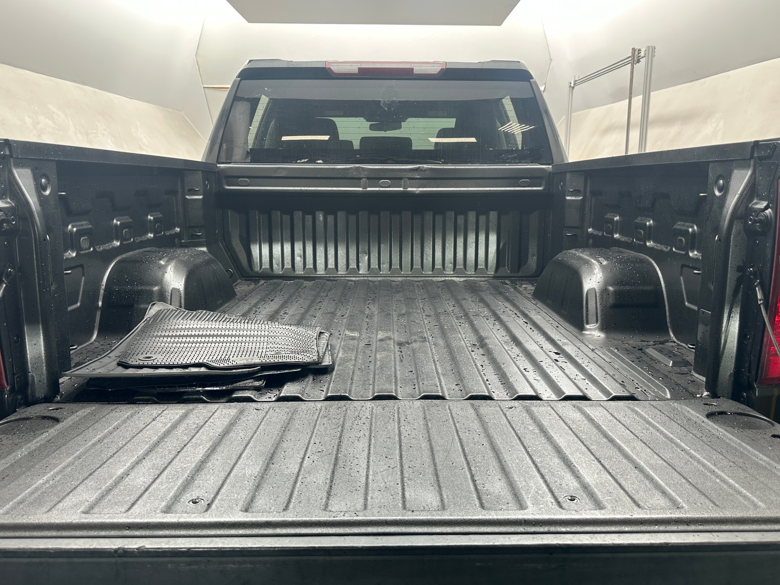 Thumbnail: 2020 Chevrolet Silverado 1500 - 7