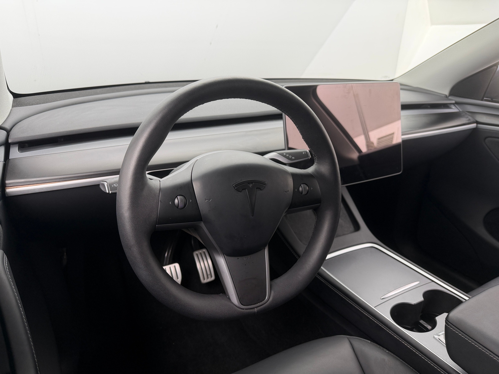 Thumbnail: 2025 Tesla Model Y - 4