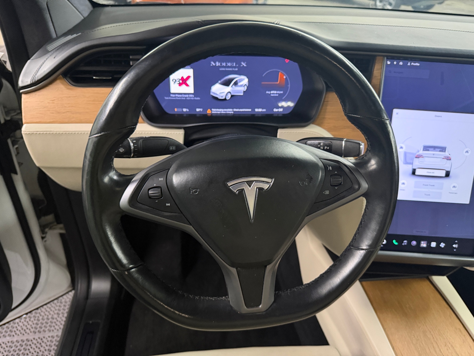 Thumbnail: 2020 Tesla Model X - 4