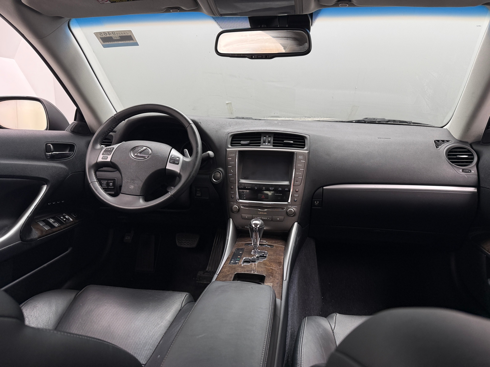 Thumbnail: 2015 Lexus IS - 2