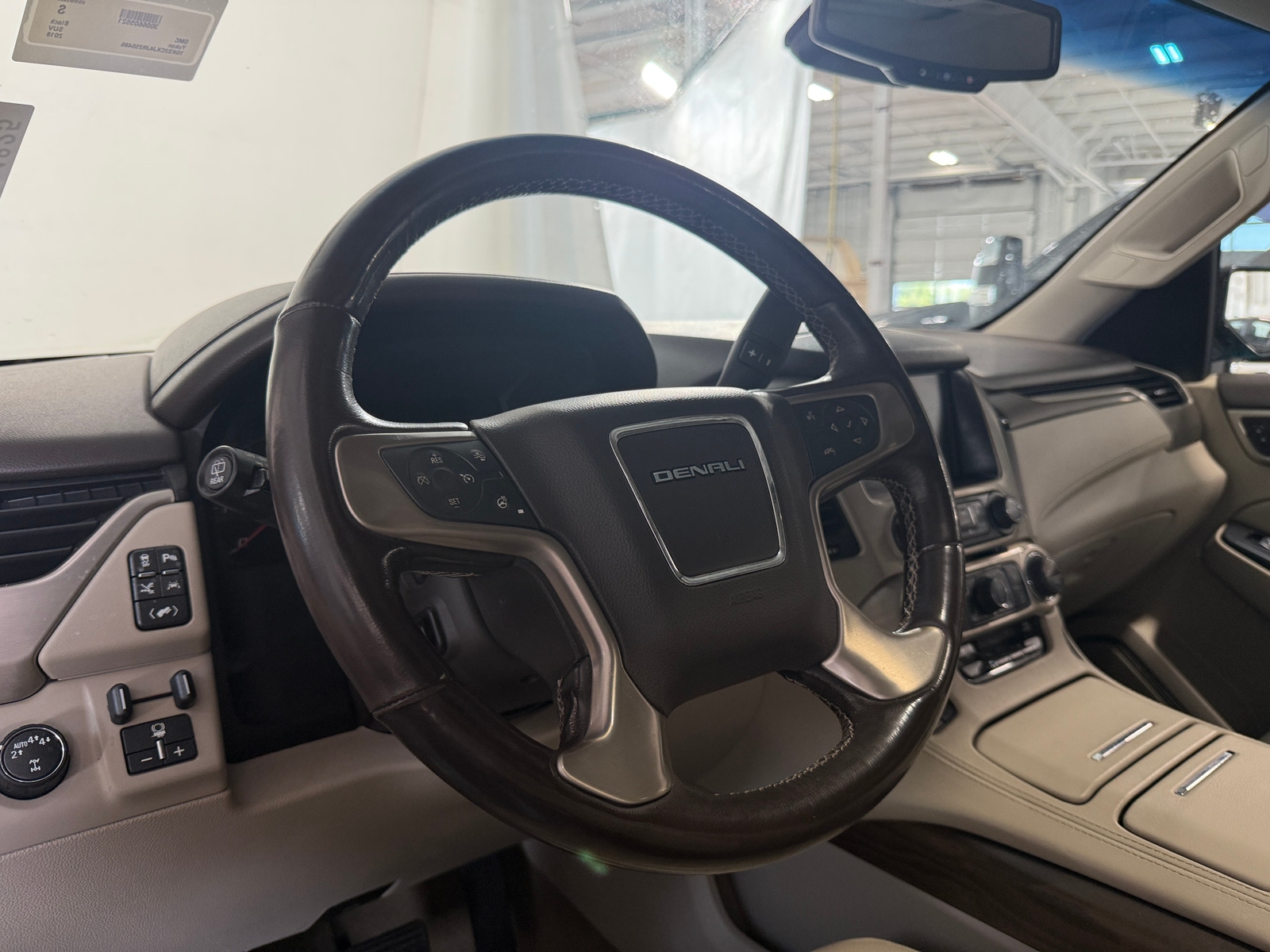 Thumbnail: 2018 GMC Yukon - 4