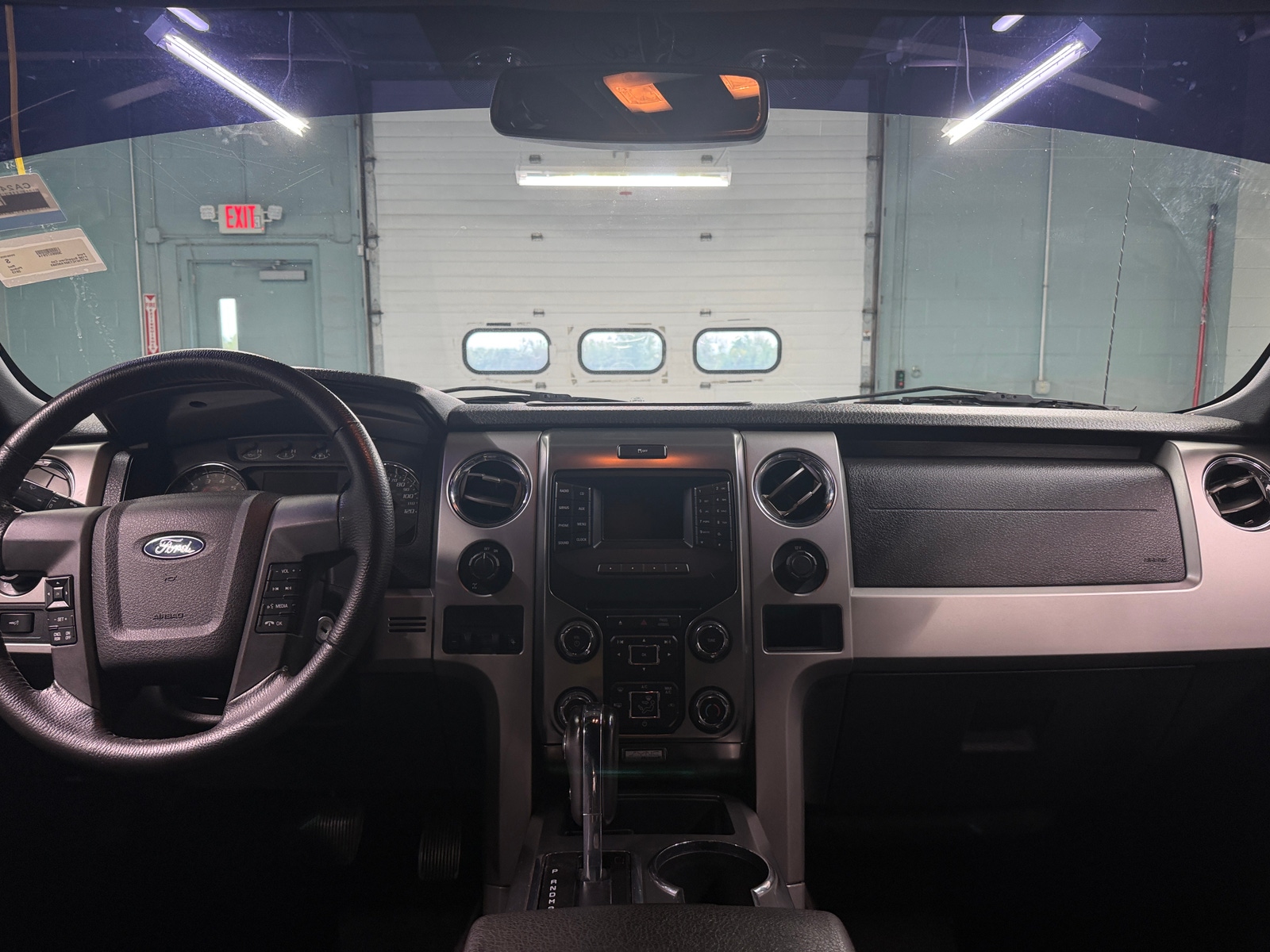 Thumbnail: 2013 Ford Econoline - 3