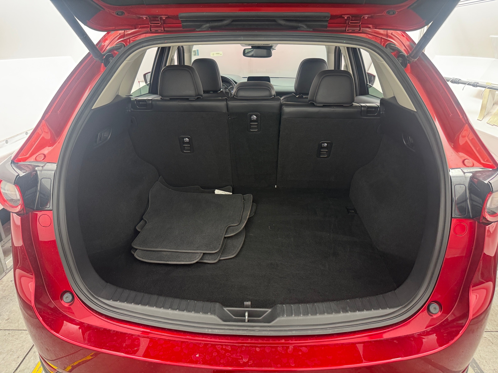 Thumbnail: 2017 Mazda CX-5 - 6