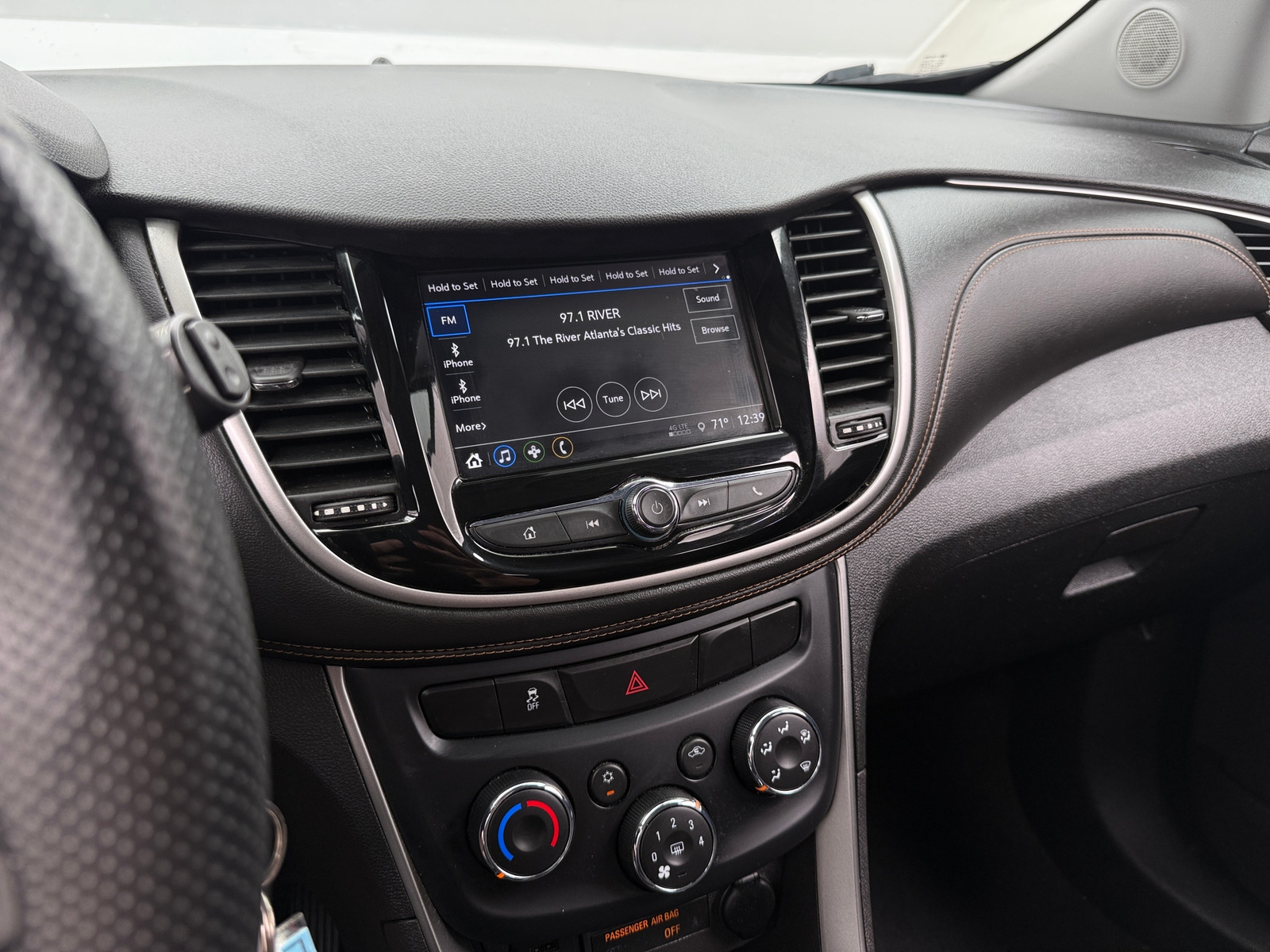 Thumbnail: 2018 Chevrolet Trax - 4