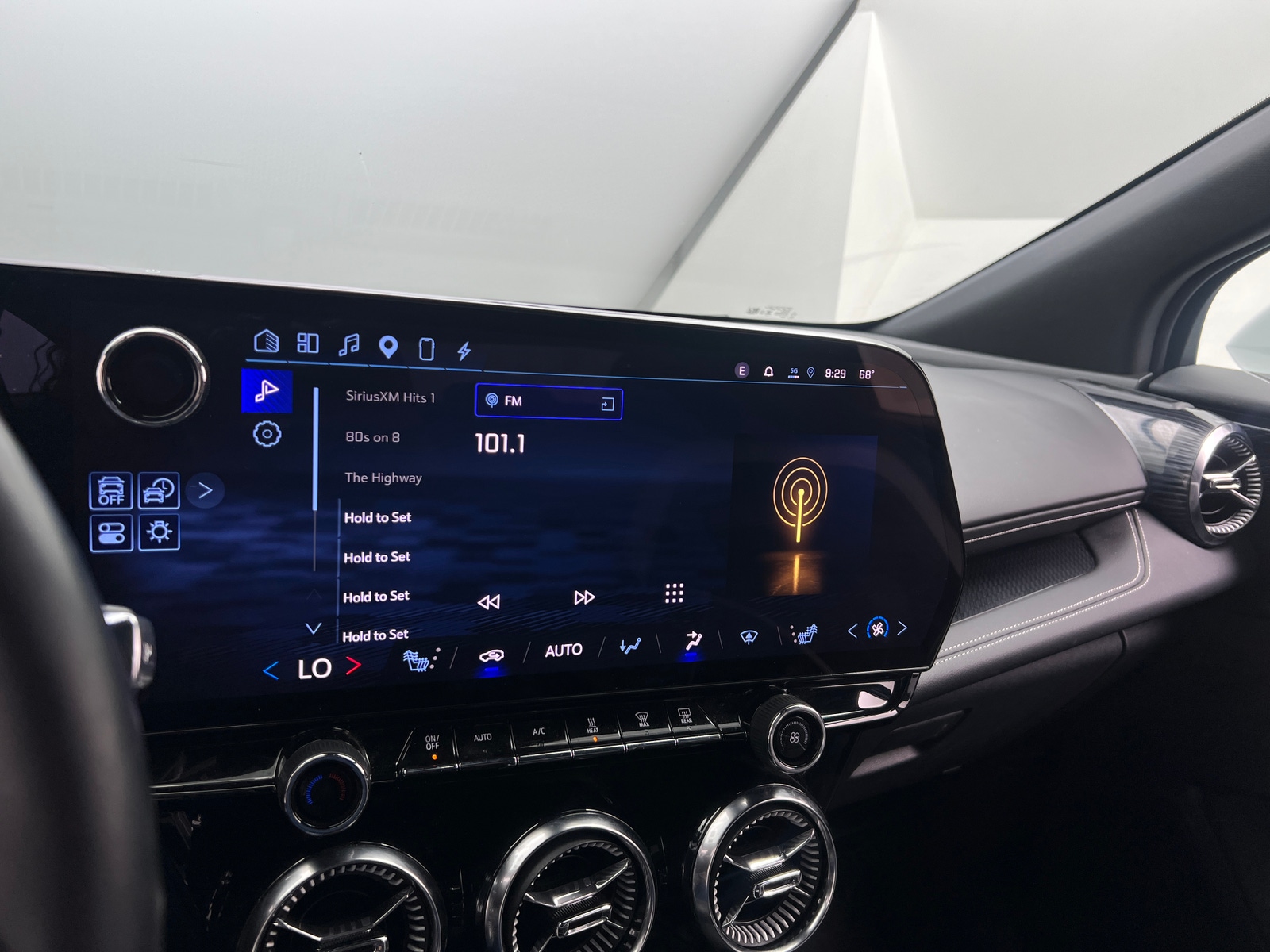 Thumbnail: 2024 Chevrolet Blazer EV - 3