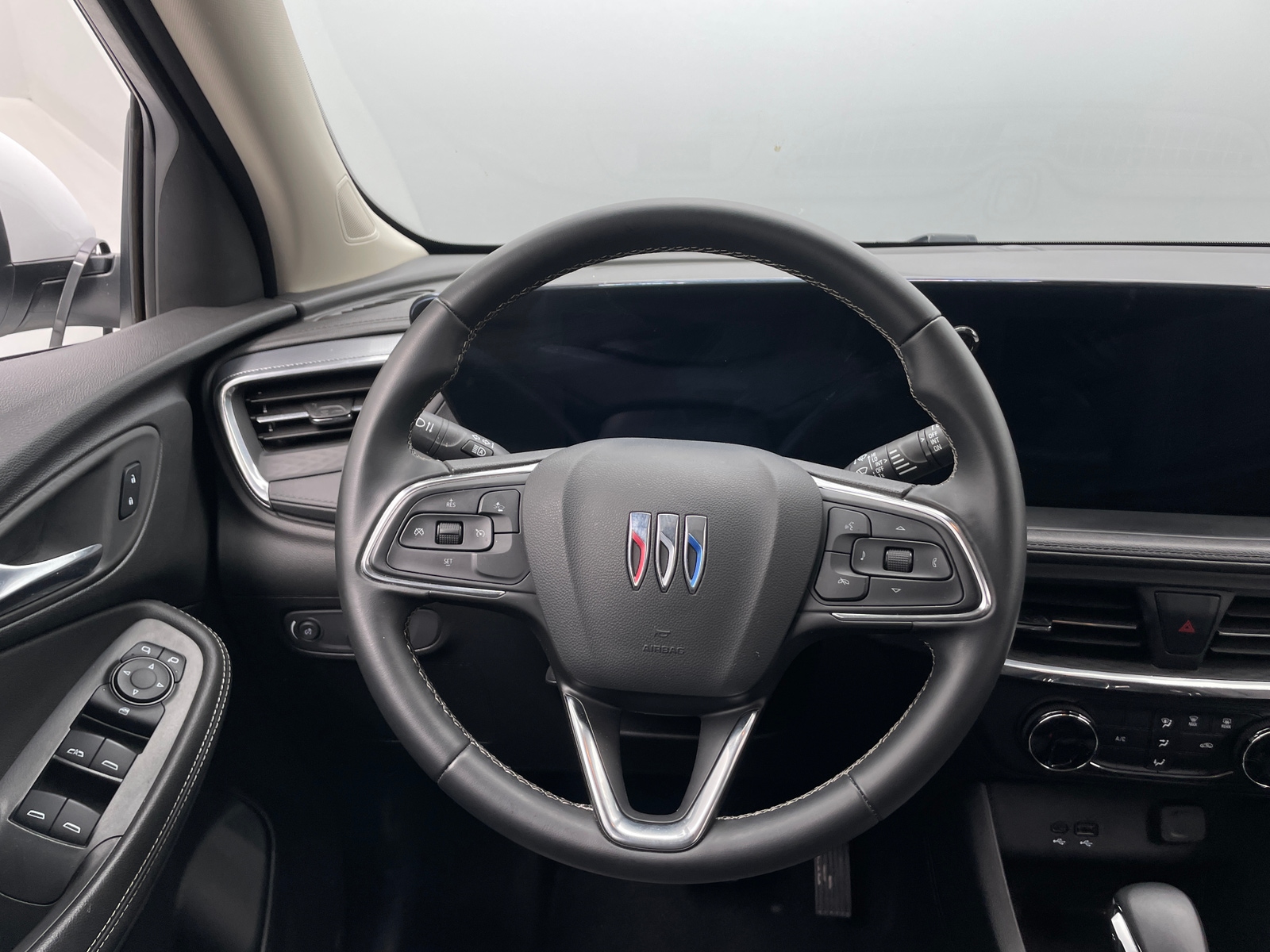 Thumbnail: 2026 Buick Encore GX - 4