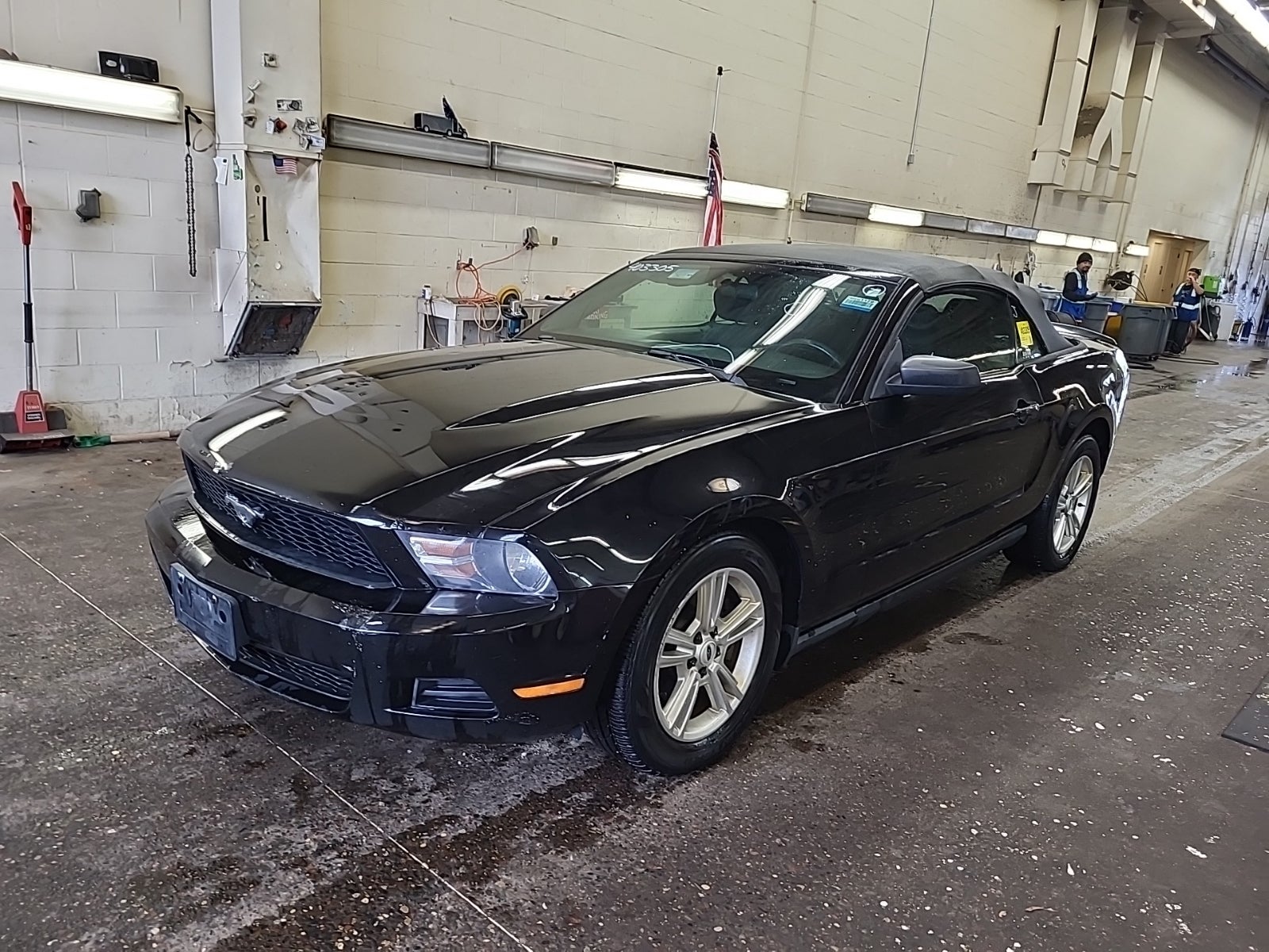 2011 Ford Mustang V6