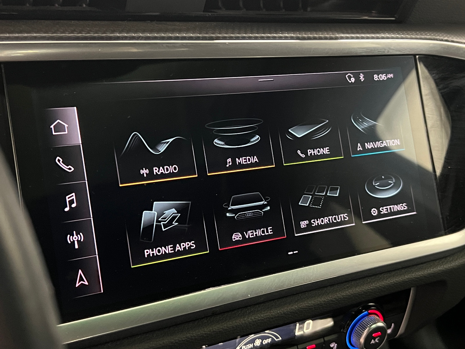 Thumbnail: 2021 Audi Q3 - 4