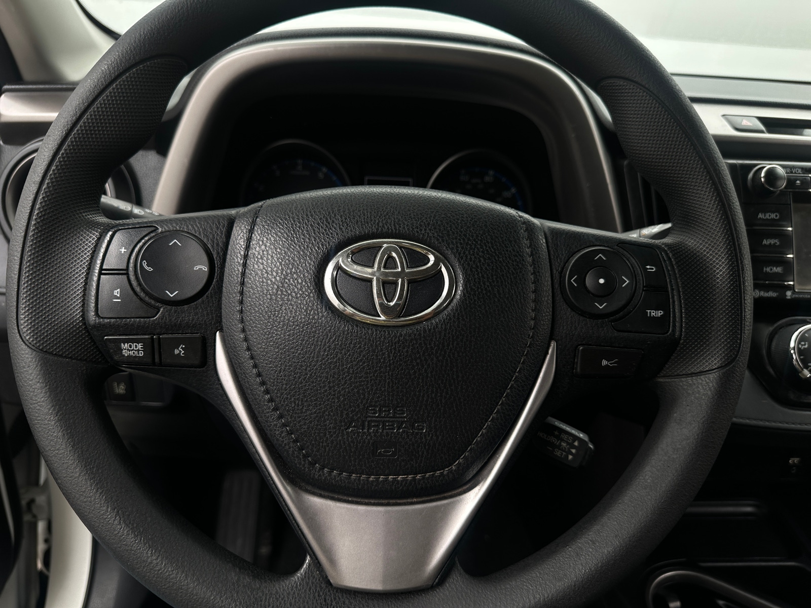 Thumbnail: 2018 Toyota RAV4 - 5