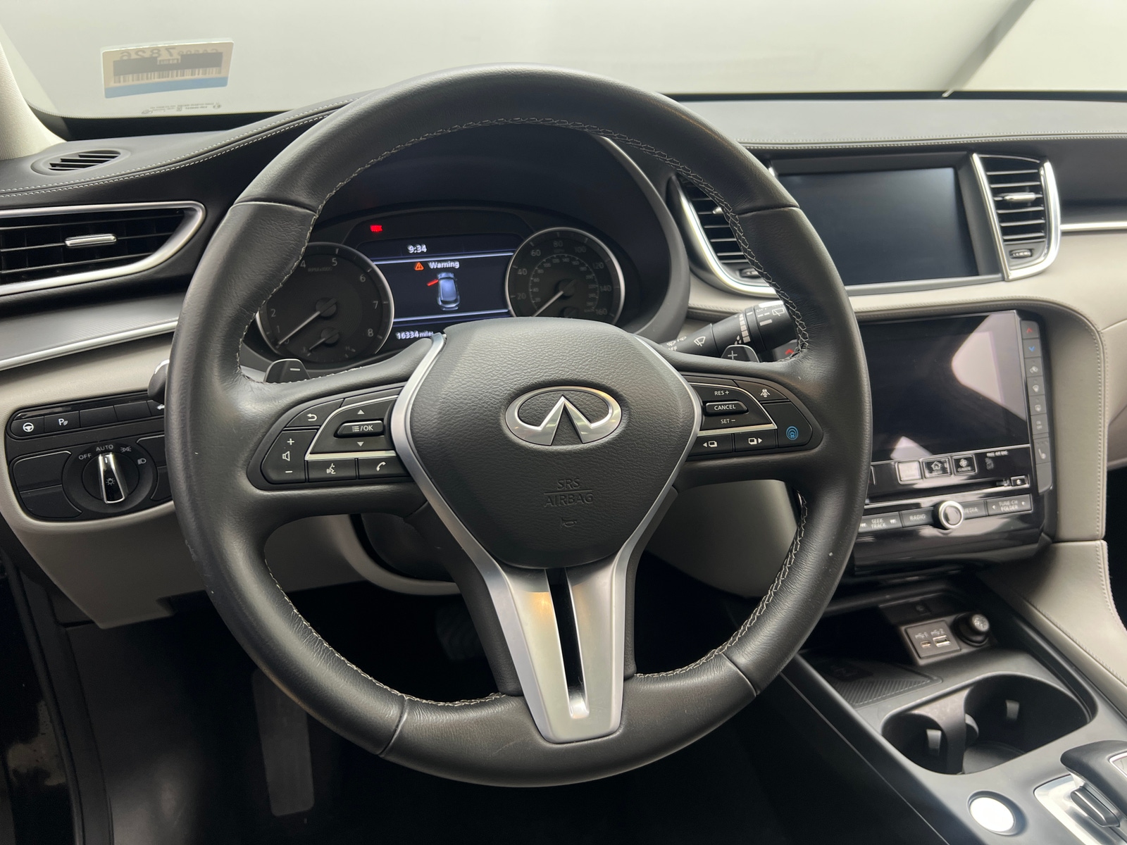 Thumbnail: 2025 INFINITI QX50 - 4