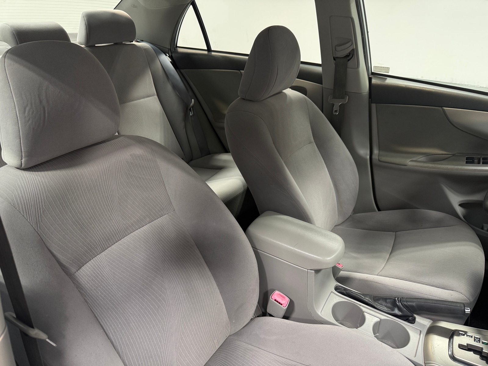 Thumbnail: 2011 Toyota Corolla - 2