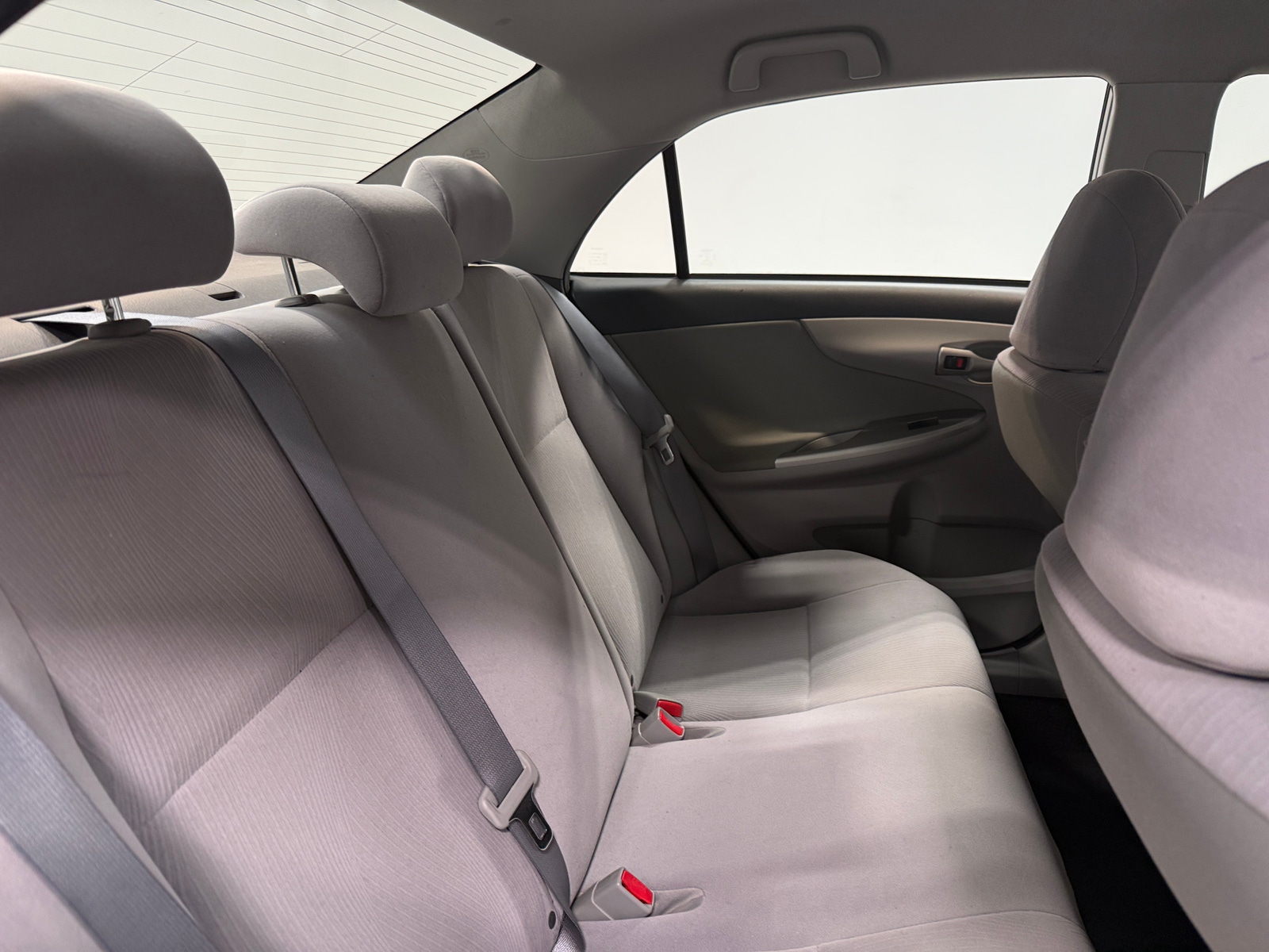 Thumbnail: 2011 Toyota Corolla - 5