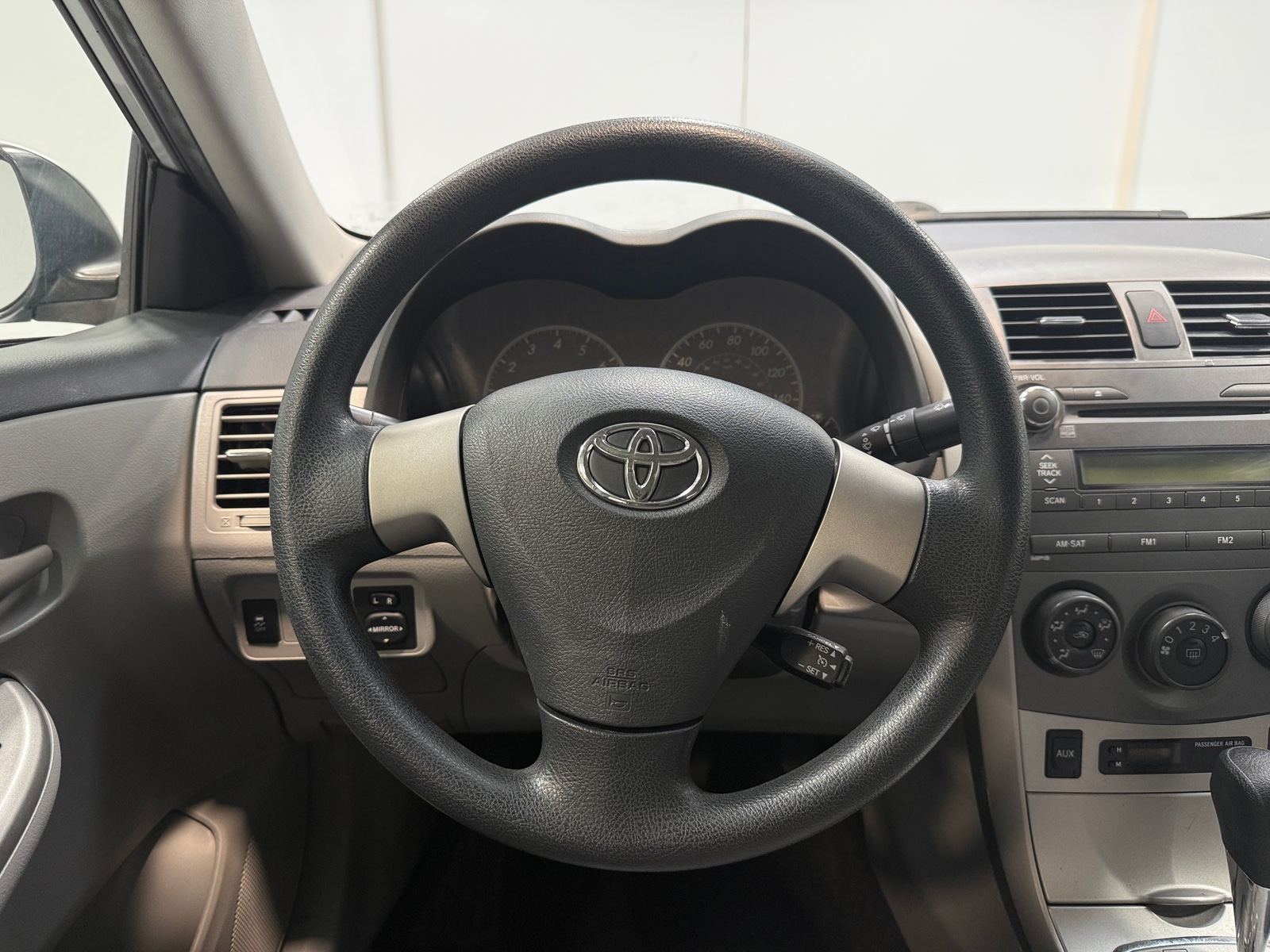Thumbnail: 2011 Toyota Corolla - 4
