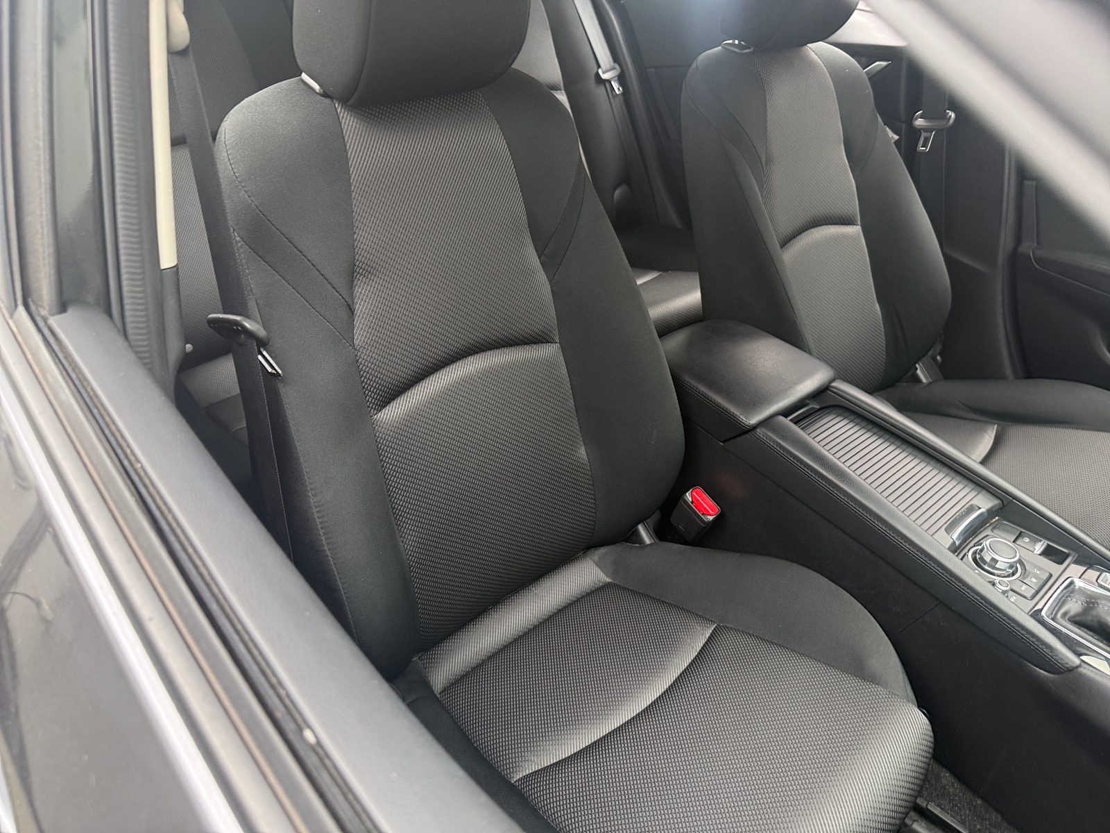Thumbnail: 2017 Mazda Mazda3 - 2