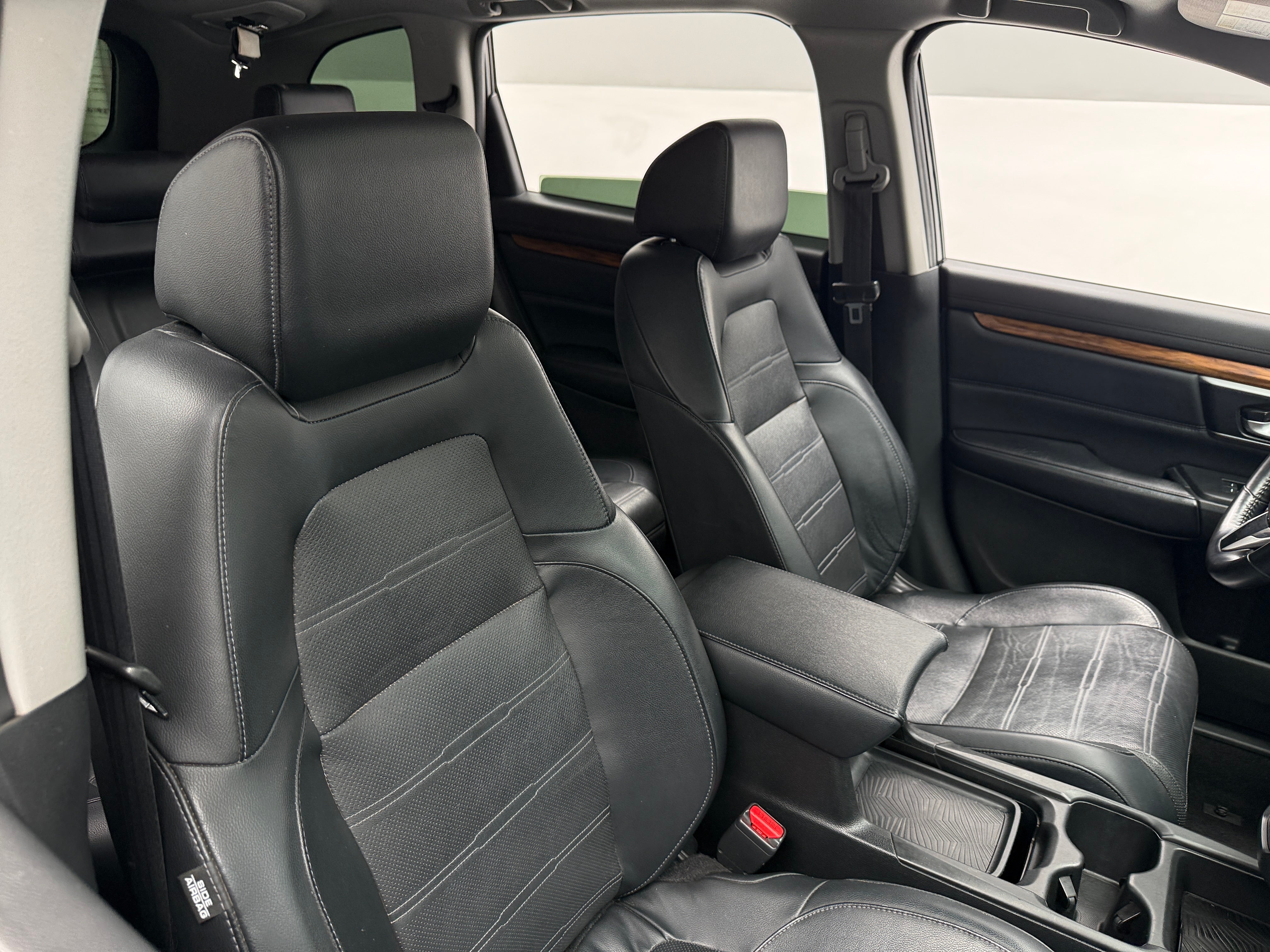 2017 Honda CR-V Touring - Photo 3