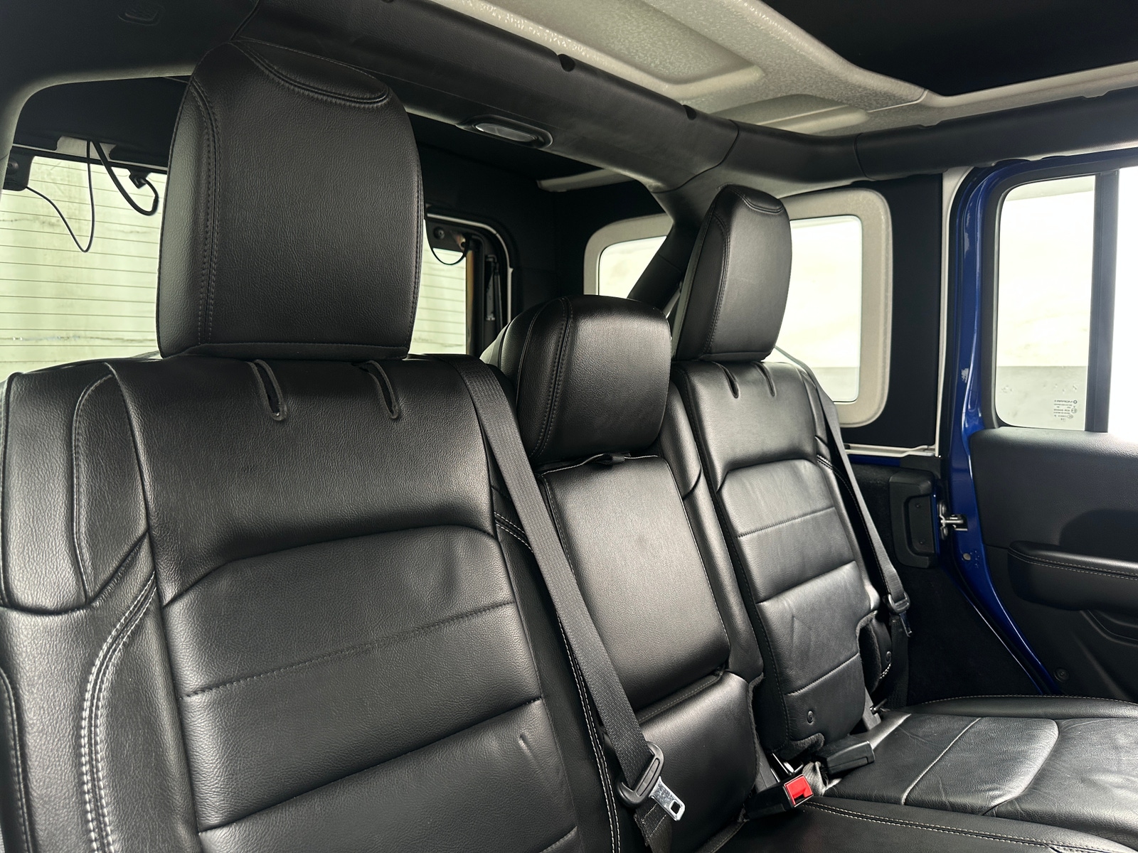 Thumbnail: 2018 Jeep Wrangler - 5
