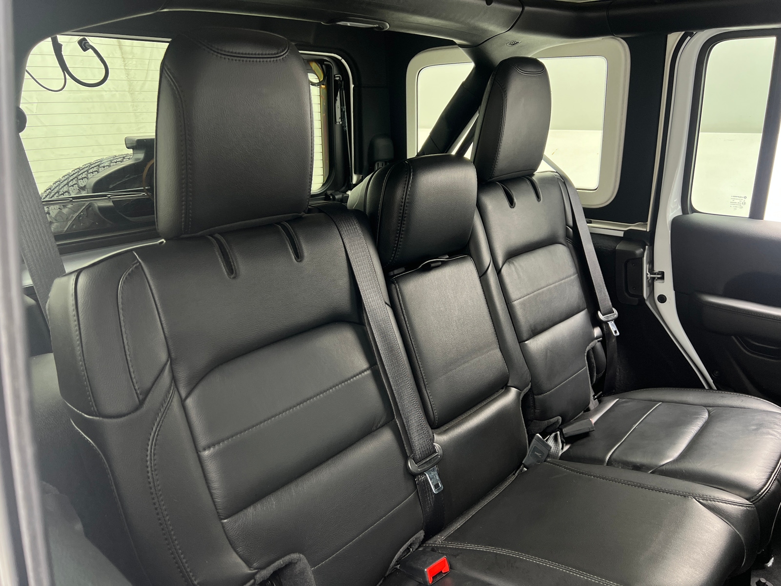 Thumbnail: 2021 Jeep Wrangler - 5