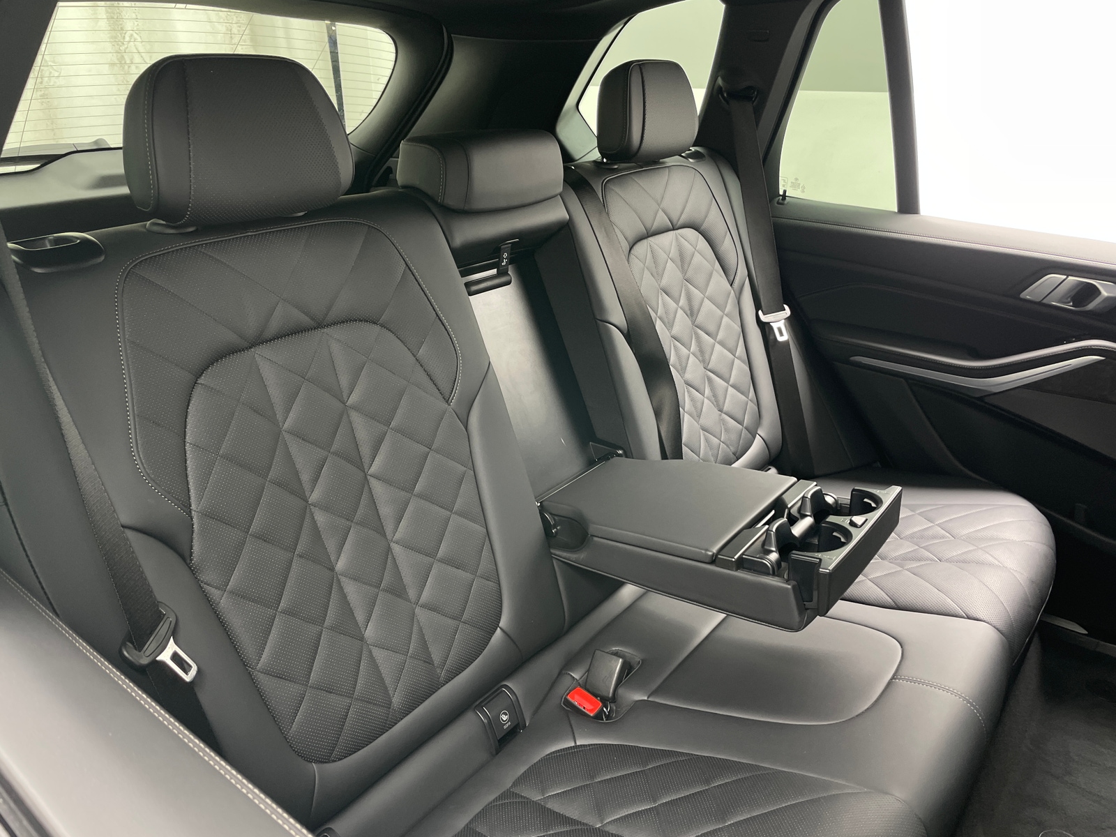 Thumbnail: 2026 BMW X5 - 6