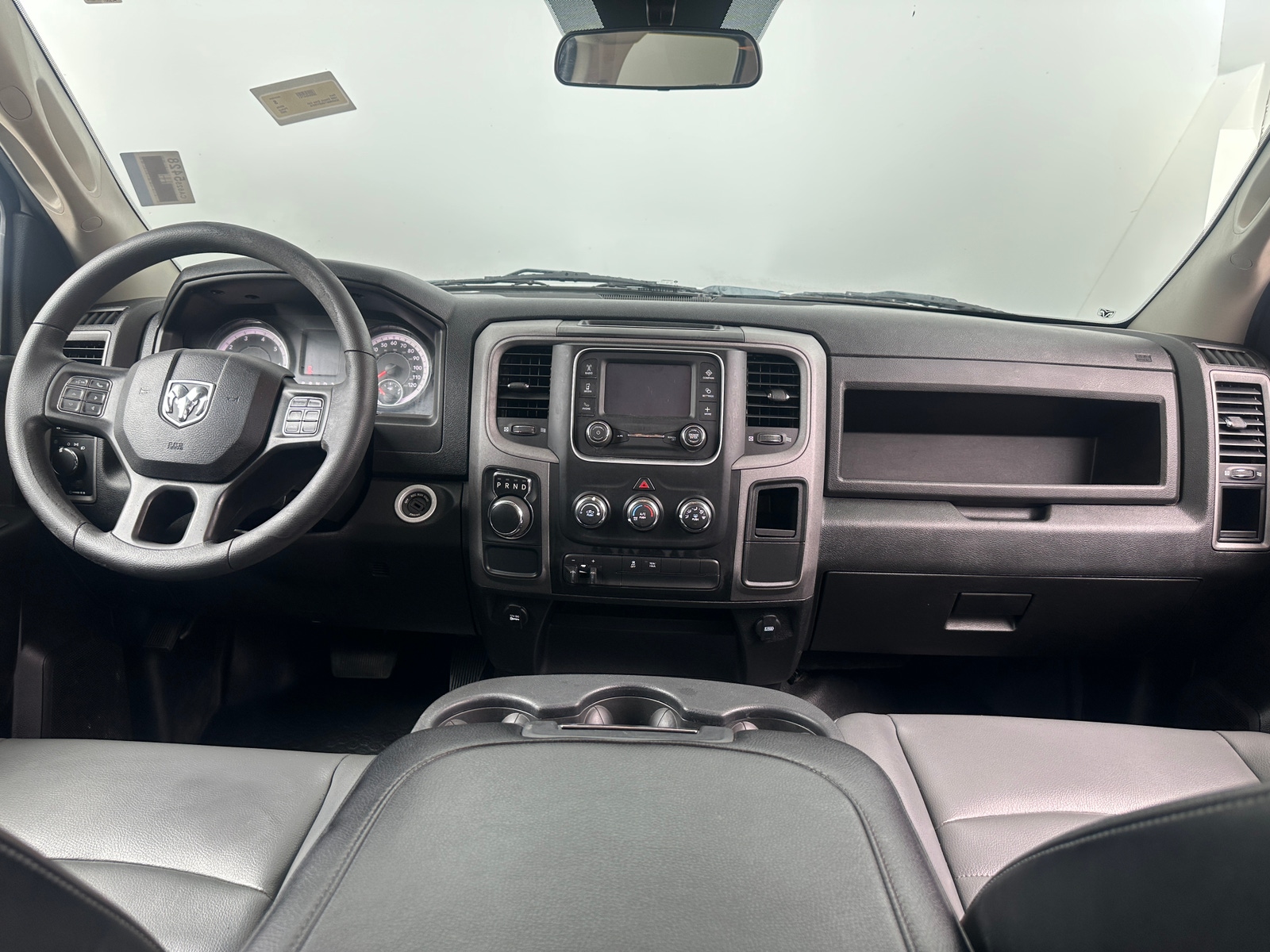 Thumbnail: 2022 RAM 1500 Classic - 3
