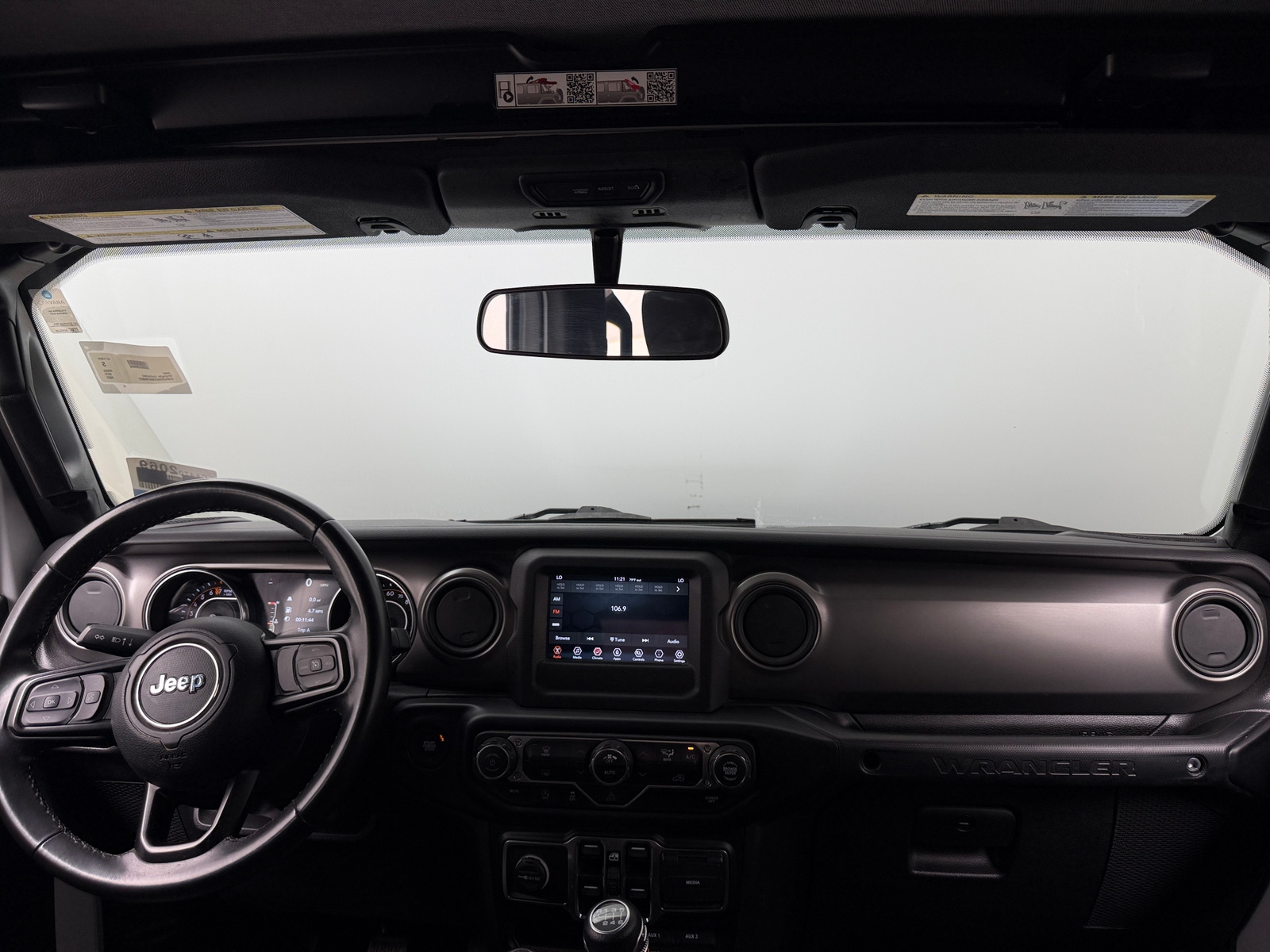 Thumbnail: 2022 Jeep Wrangler - 3