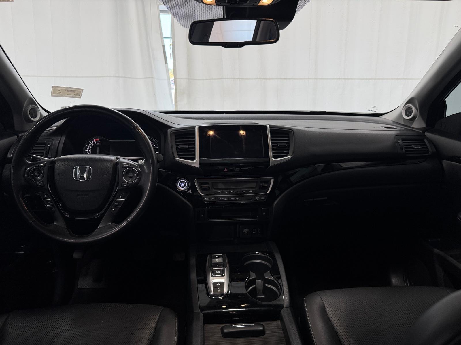 Thumbnail: 2020 Honda Ridgeline - 2