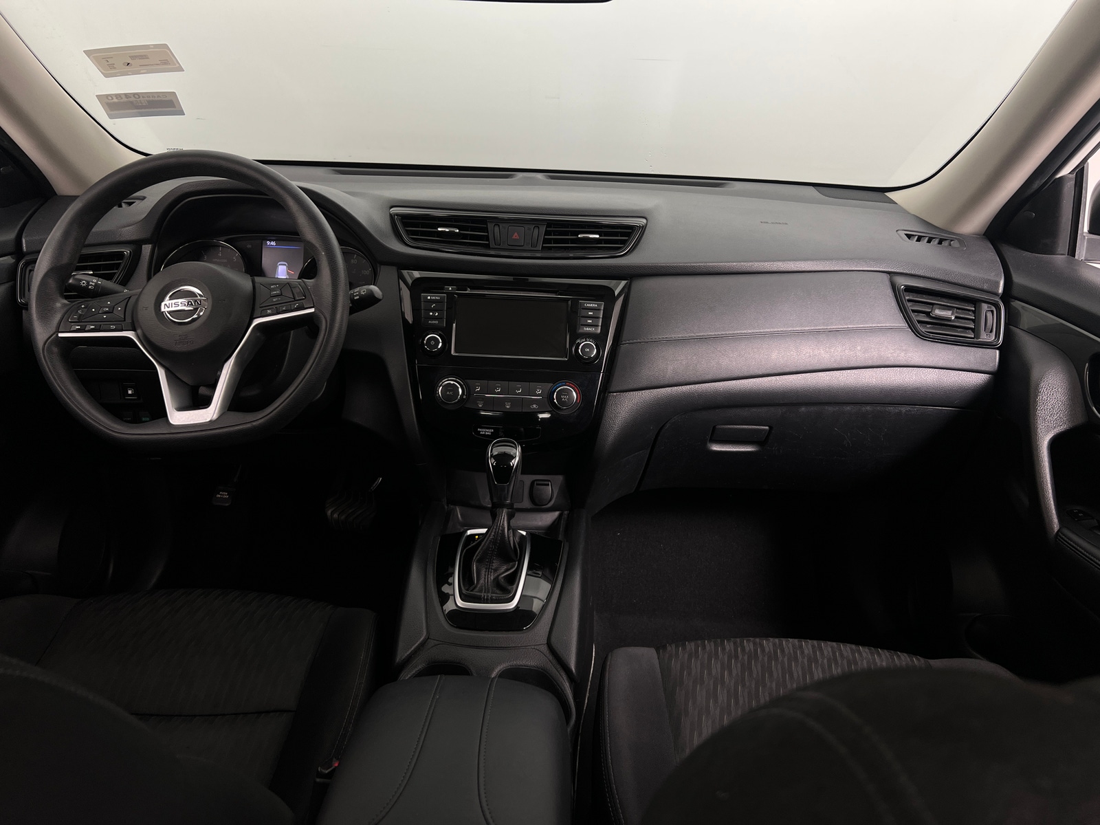Thumbnail: 2018 Nissan Rogue - 3