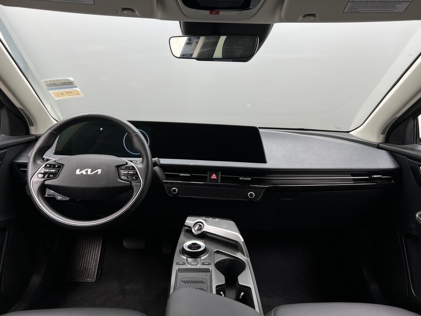 Thumbnail: 2024 Kia EV6 - 2