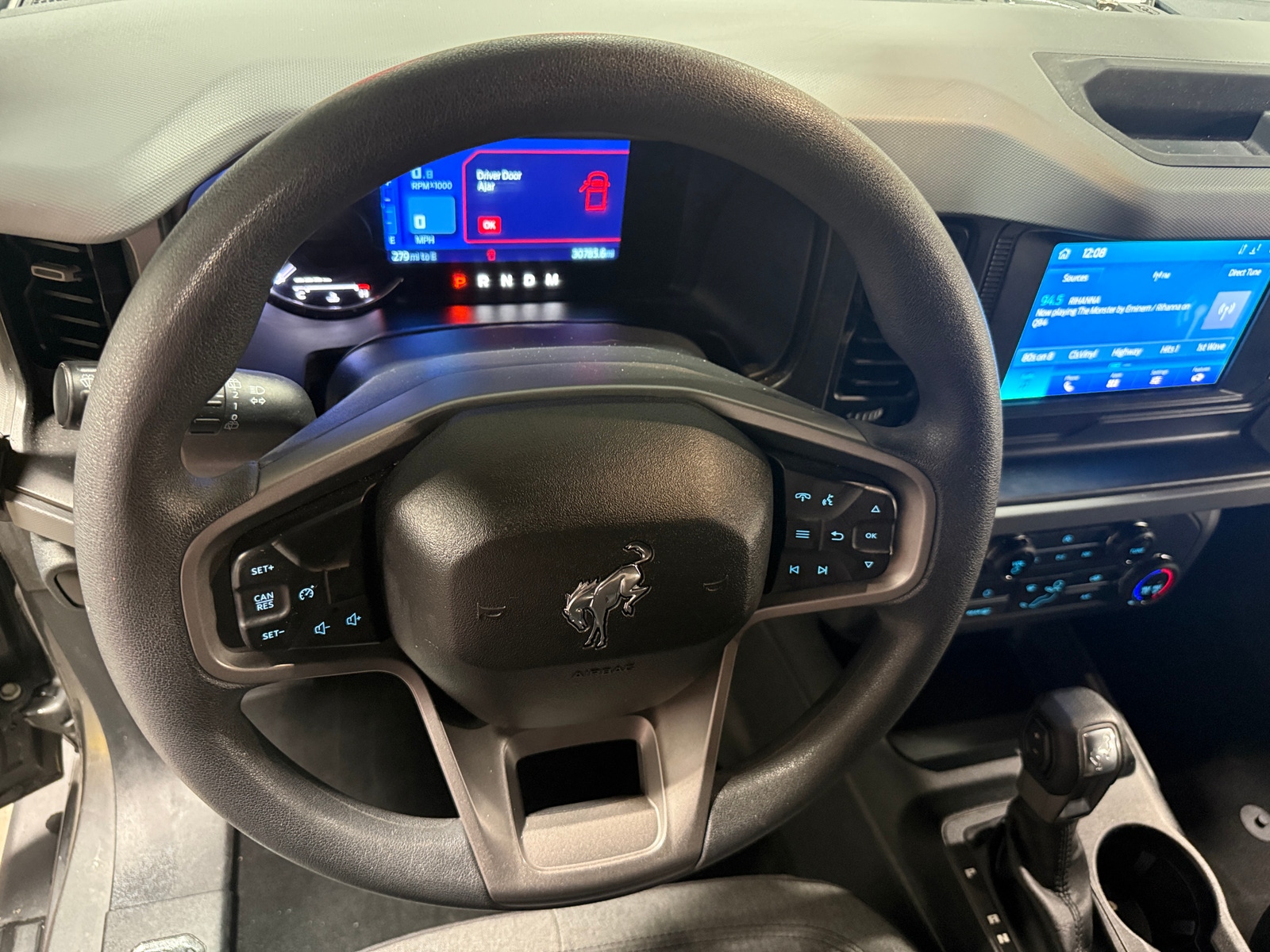 Thumbnail: 2022 Ford Bronco - 5