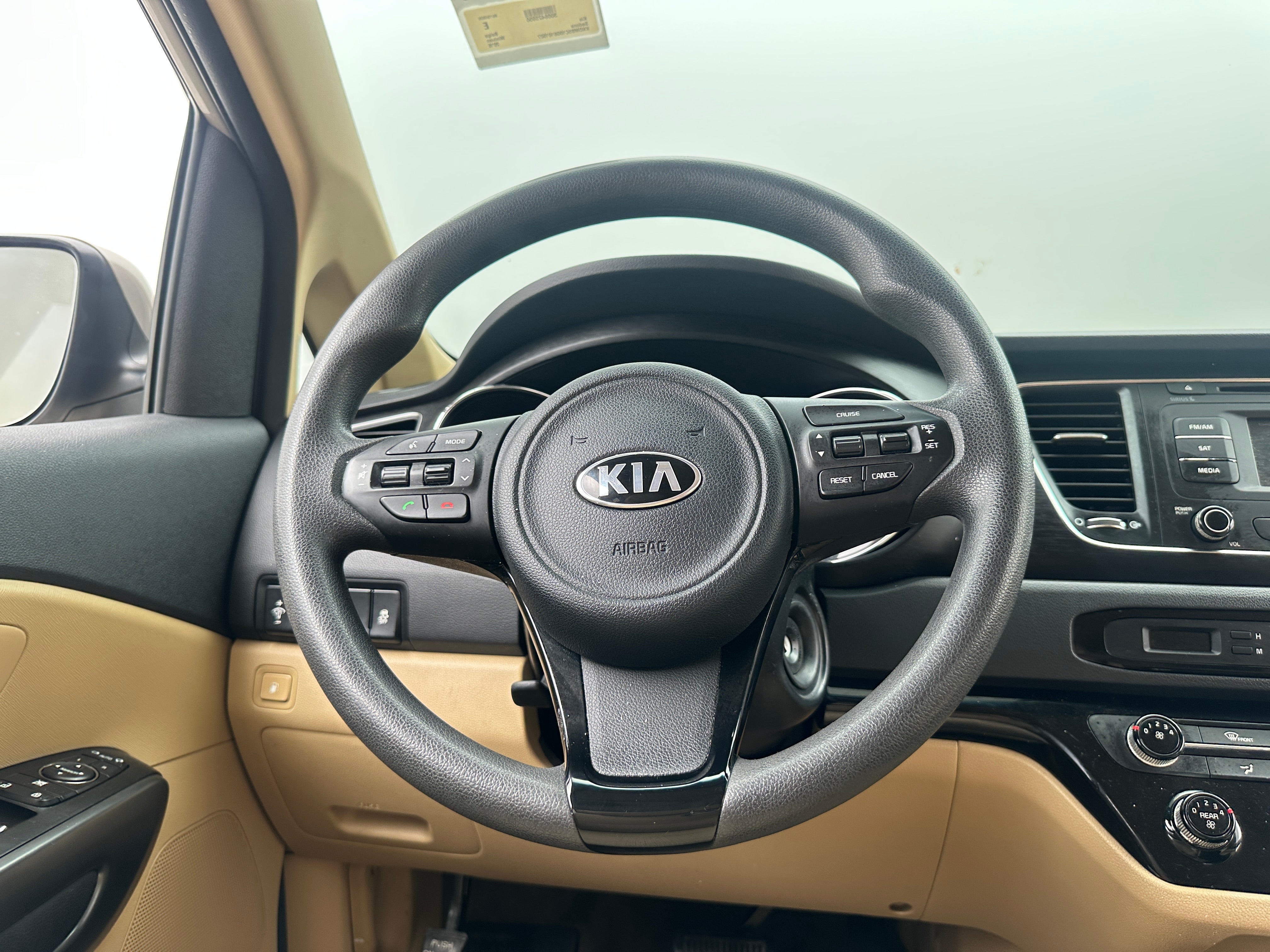 2016 Kia Sedona