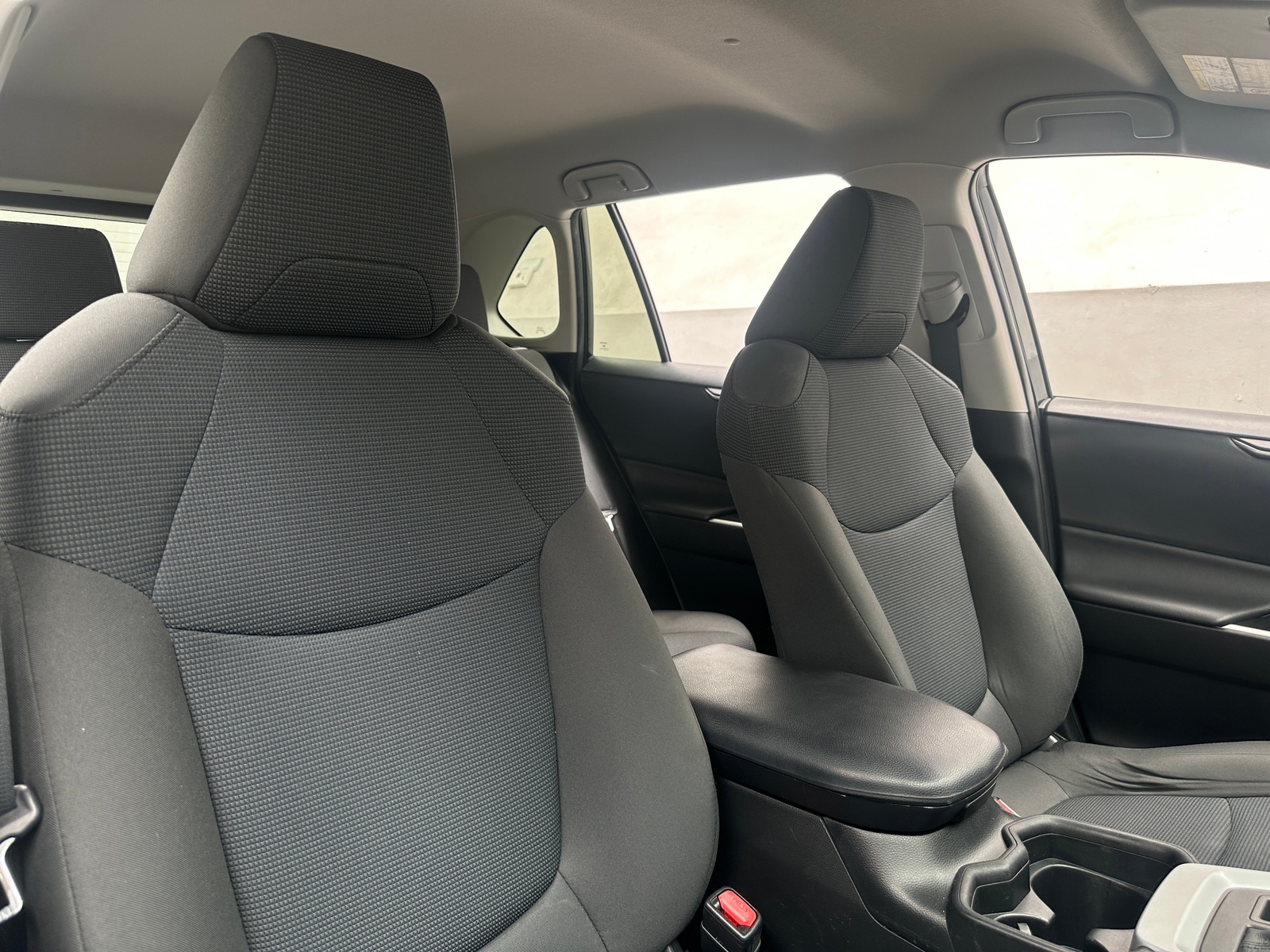 Thumbnail: 2020 Toyota RAV4 - 2