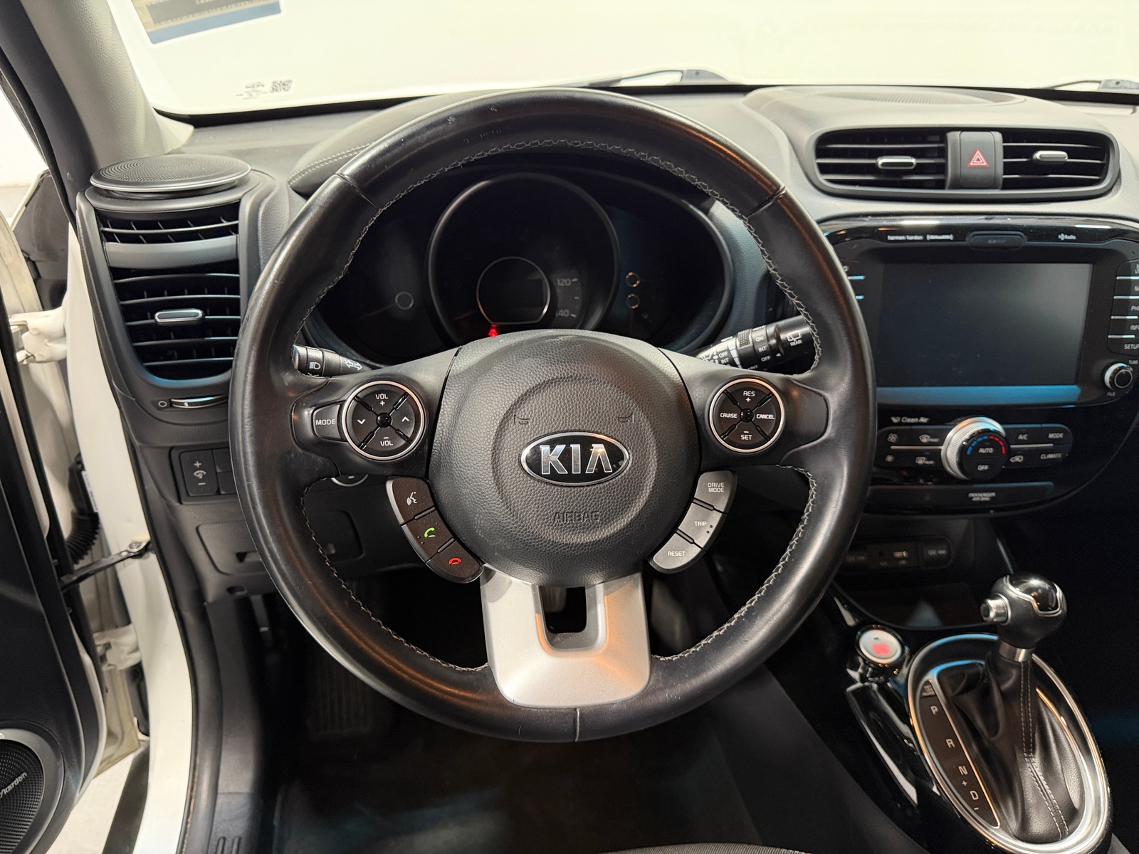 Thumbnail: 2017 Kia Soul - 5