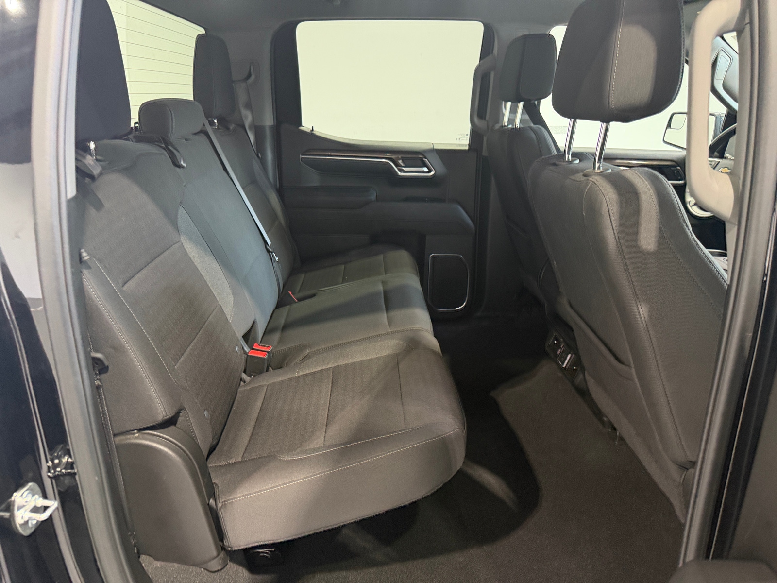 Thumbnail: 2026 Chevrolet Silverado 1500 - 6