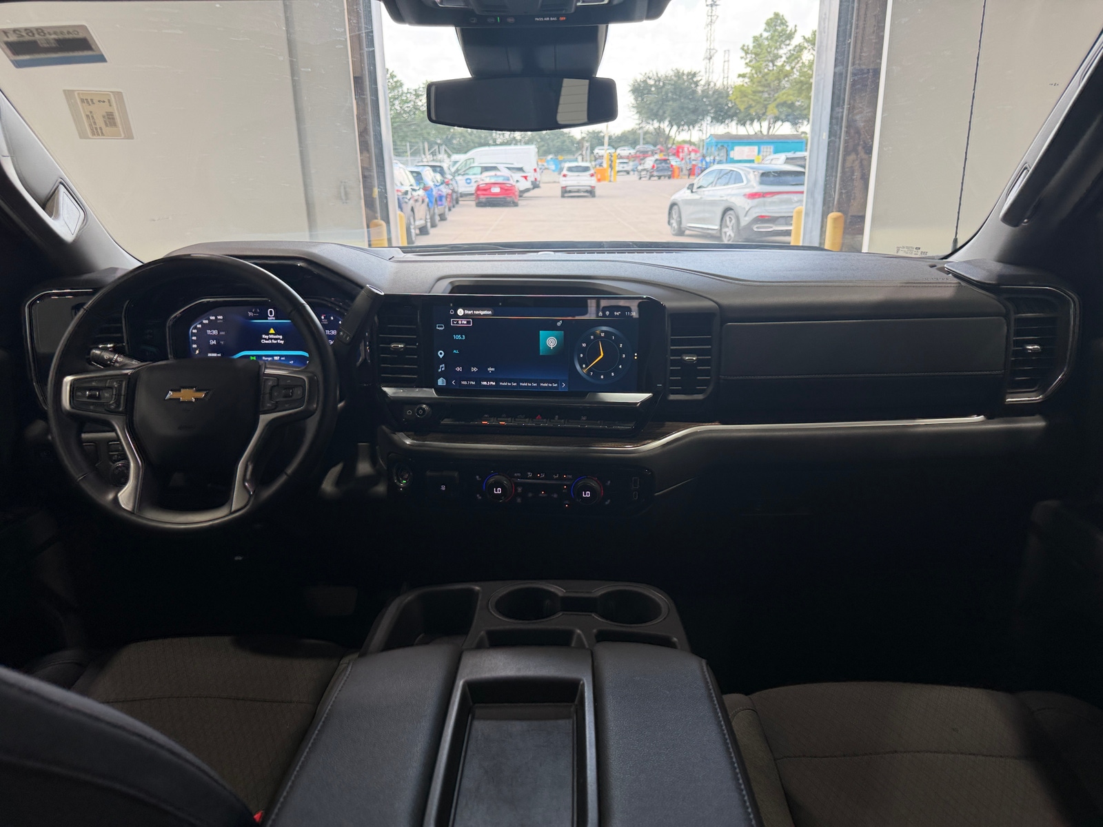 Thumbnail: 2026 Chevrolet Silverado 1500 - 3