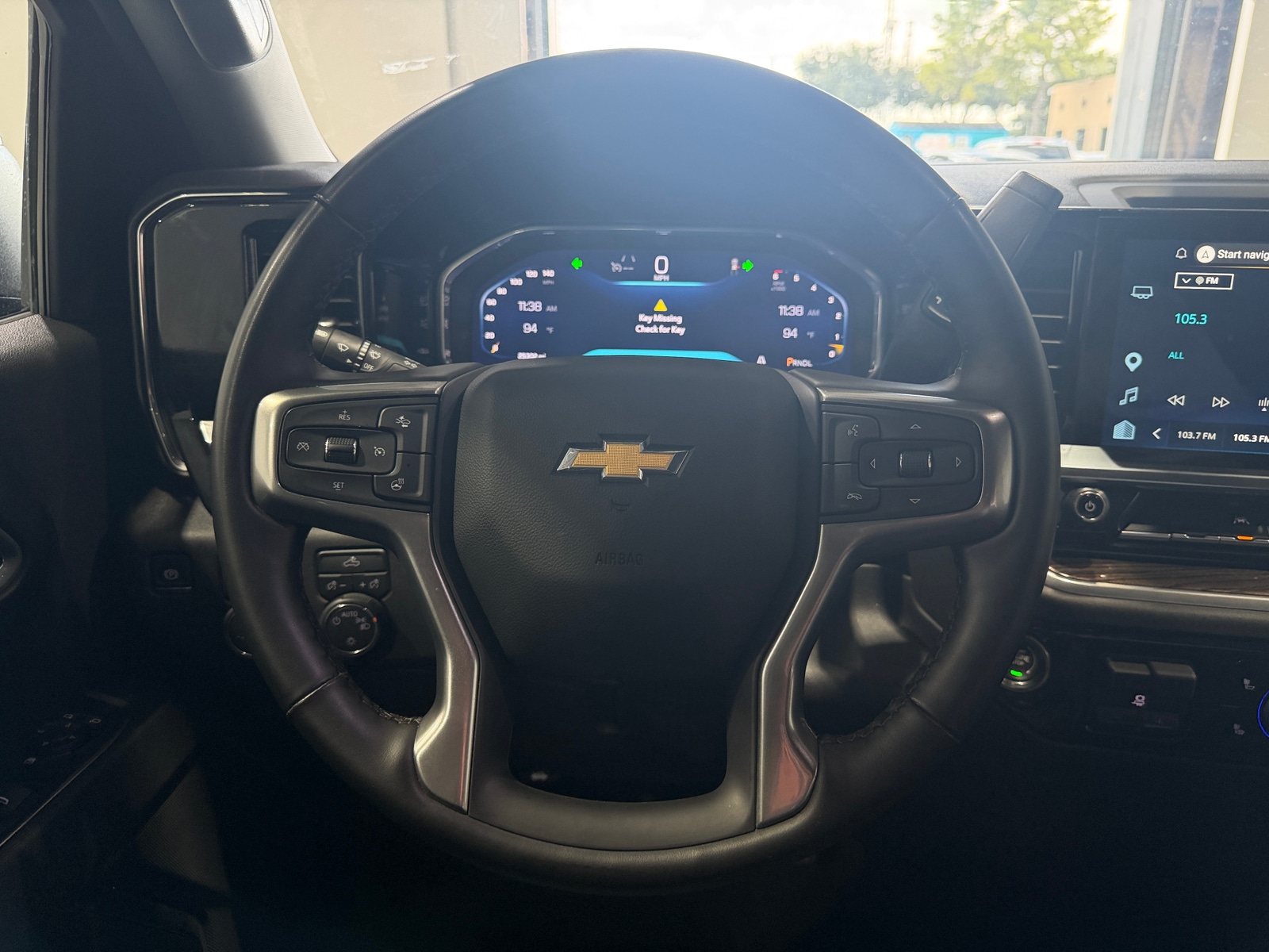 Thumbnail: 2026 Chevrolet Silverado 1500 - 5