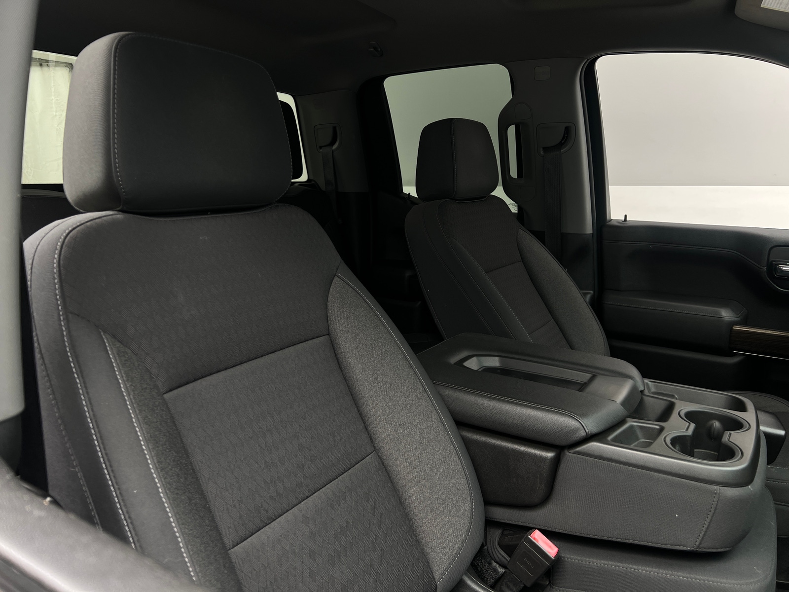 Thumbnail: 2020 Chevrolet Silverado 1500 - 2