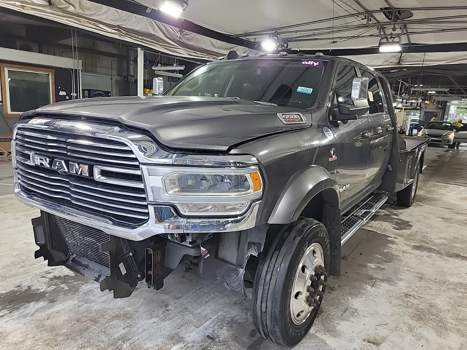 2022 Ram 5500 Chassis Laramie 4x4 Crew Cab 60" Ca 173.4" WB