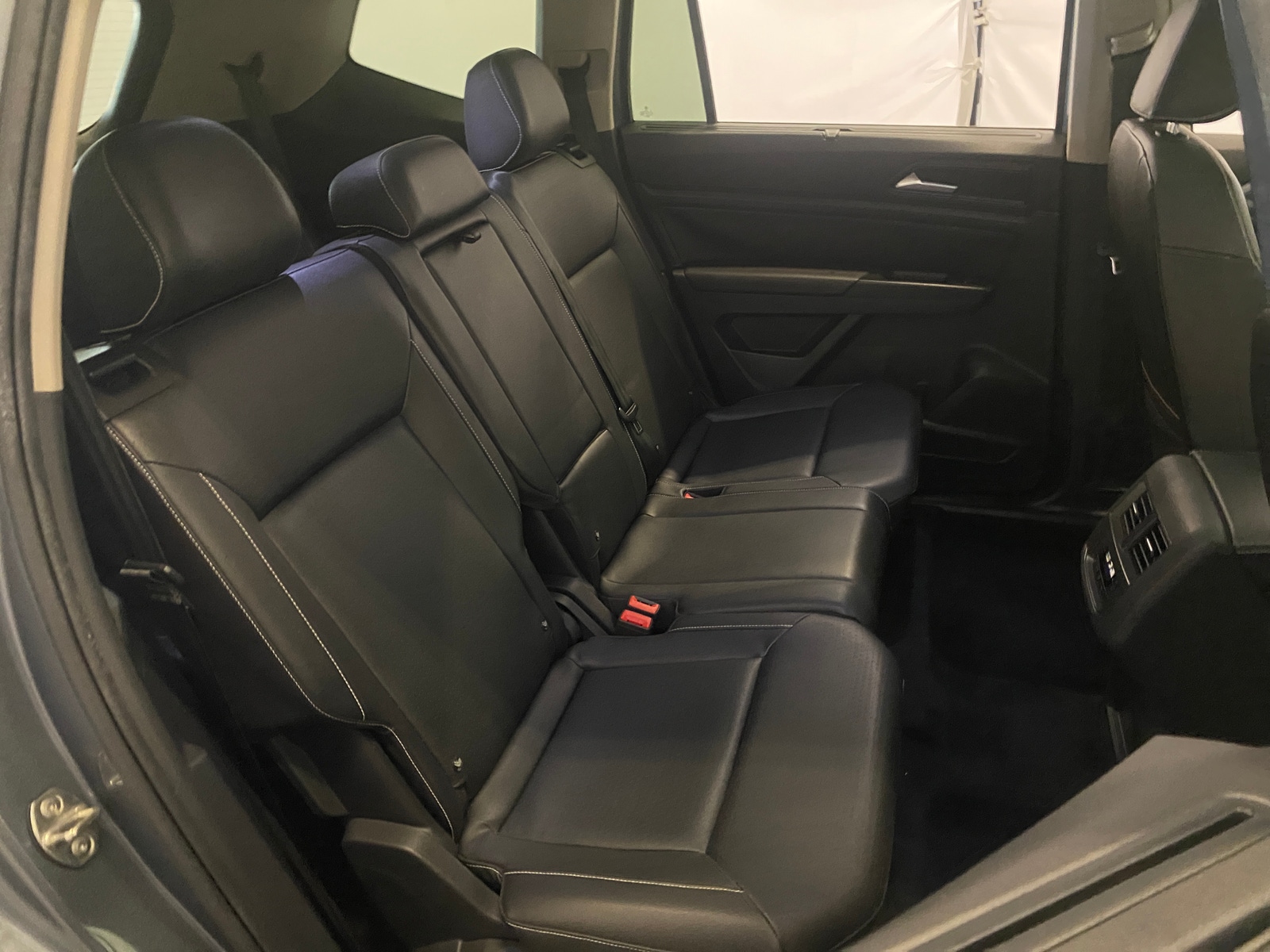 Thumbnail: 2021 Volkswagen Atlas - 5