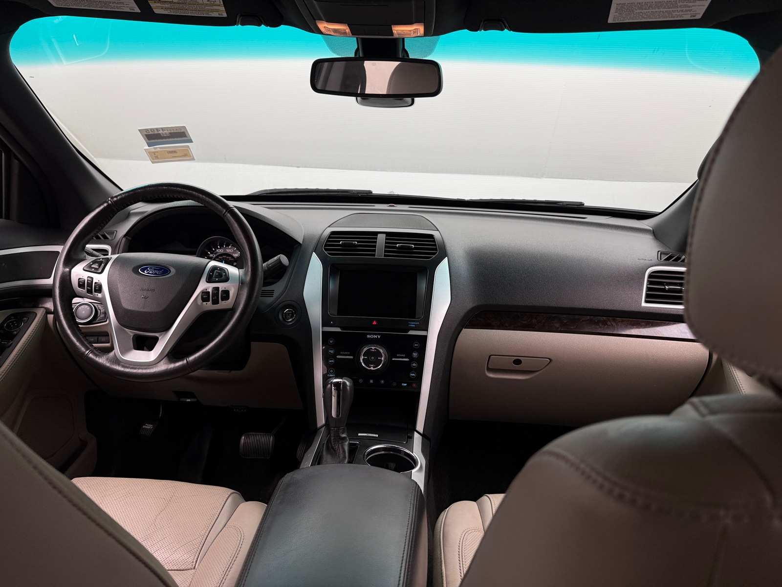 Thumbnail: 2015 Ford Explorer - 2