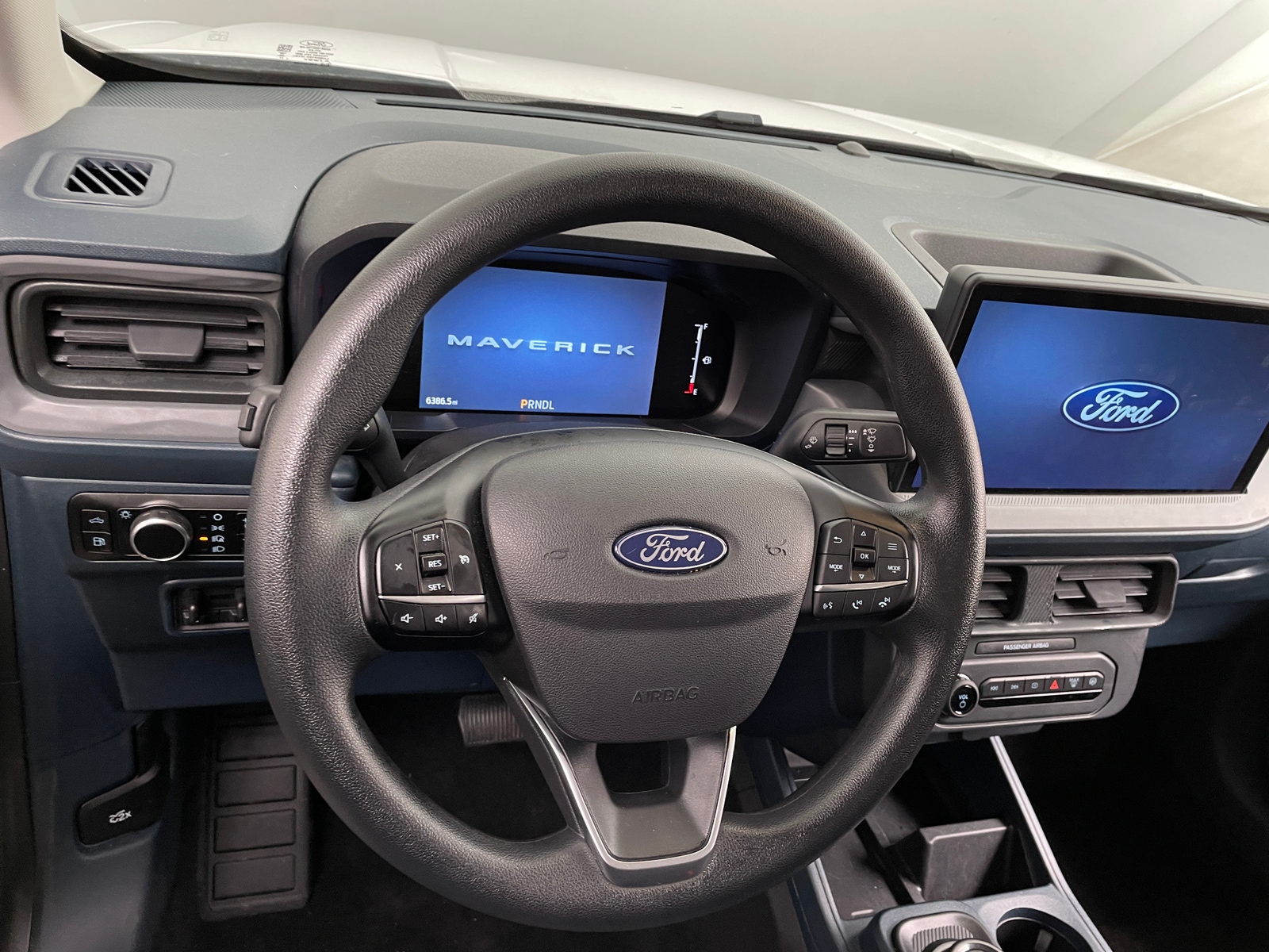 Thumbnail: 2025 Ford Maverick - 5
