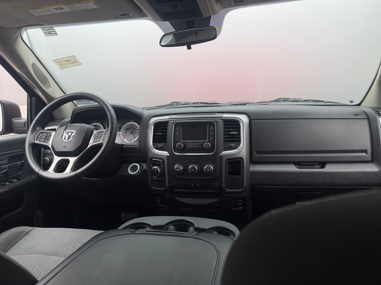 Thumbnail: 2024 RAM 1500 Classic - 3