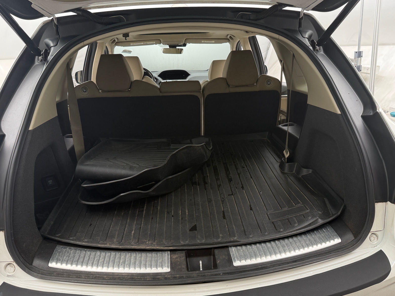 Thumbnail: 2019 Acura MDX - 6