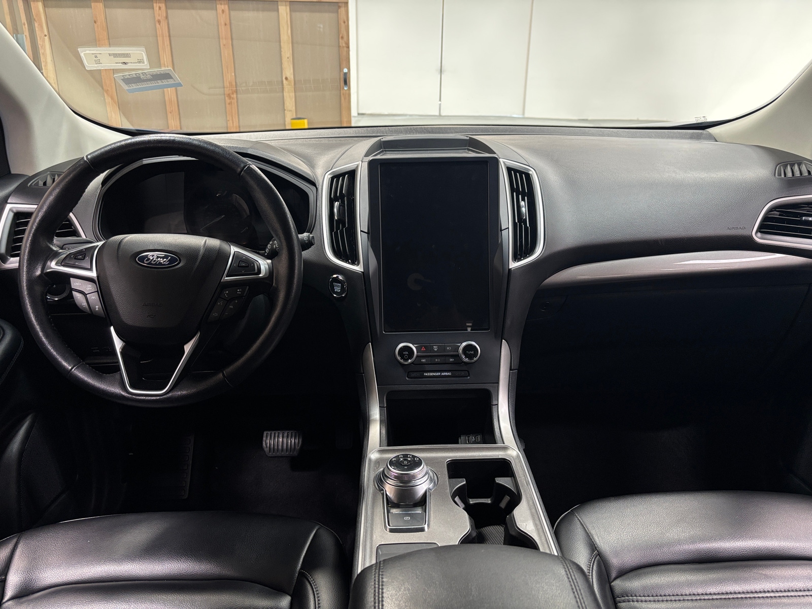 Thumbnail: 2023 Ford Edge - 2