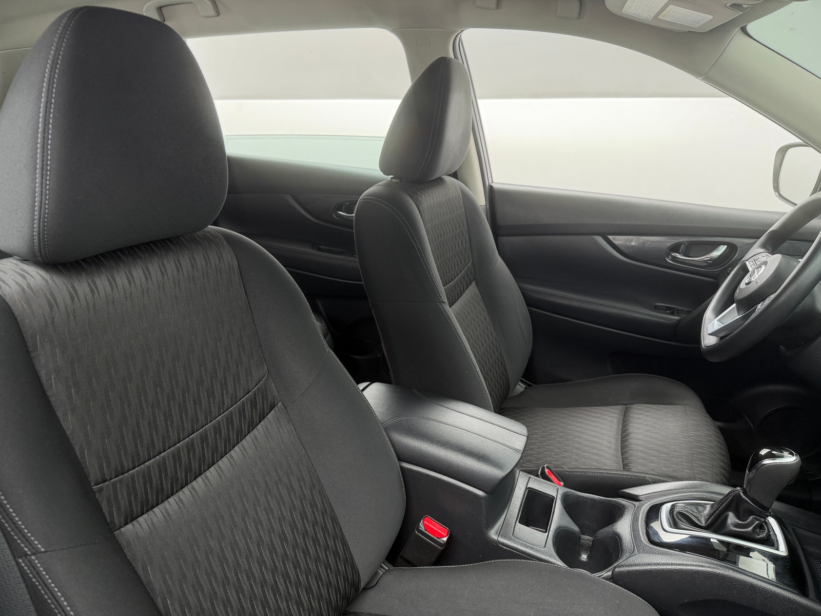 Thumbnail: 2018 Nissan Rogue - 2
